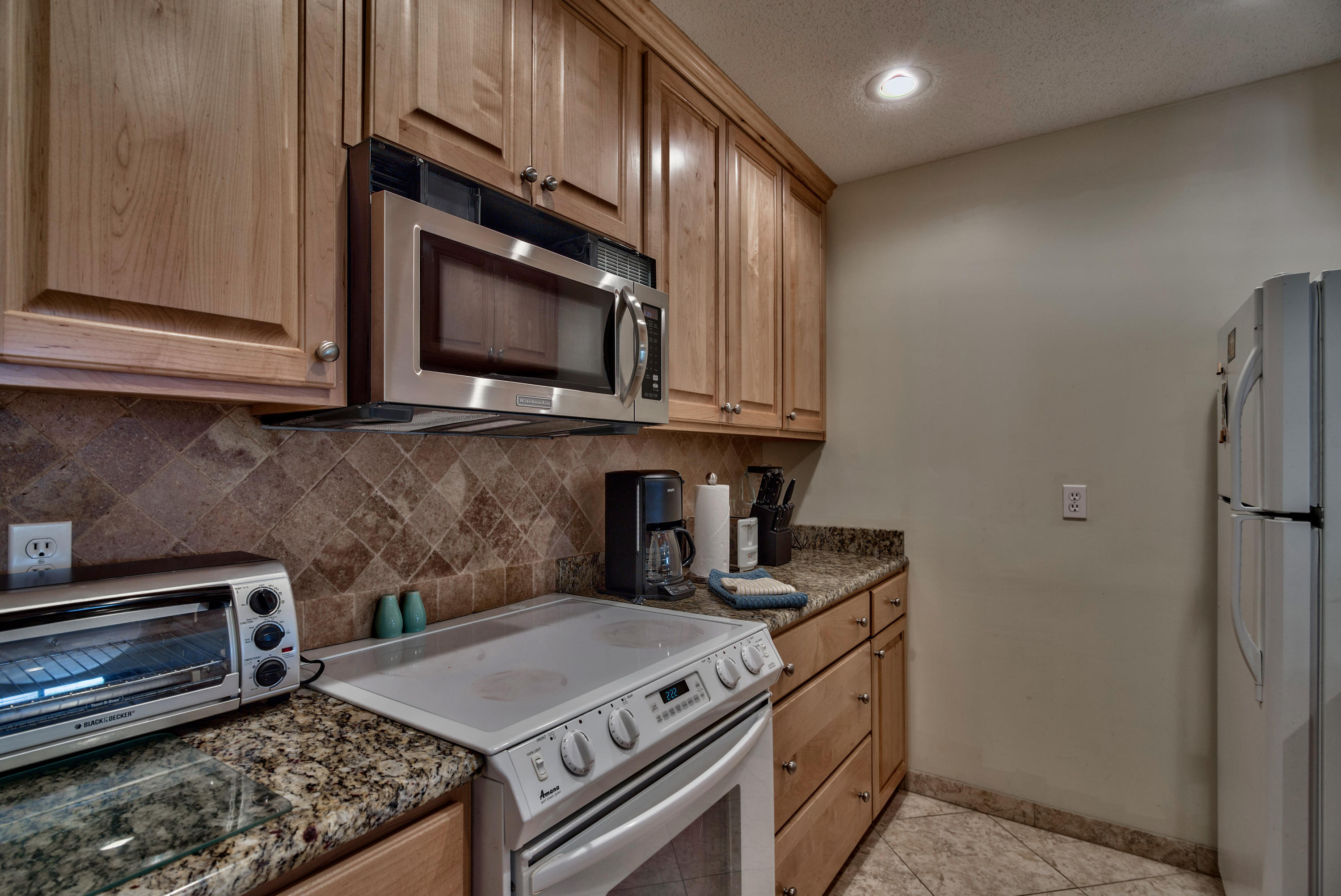 SEASCAPE CONDO TENNIS VILLAGE - Residential