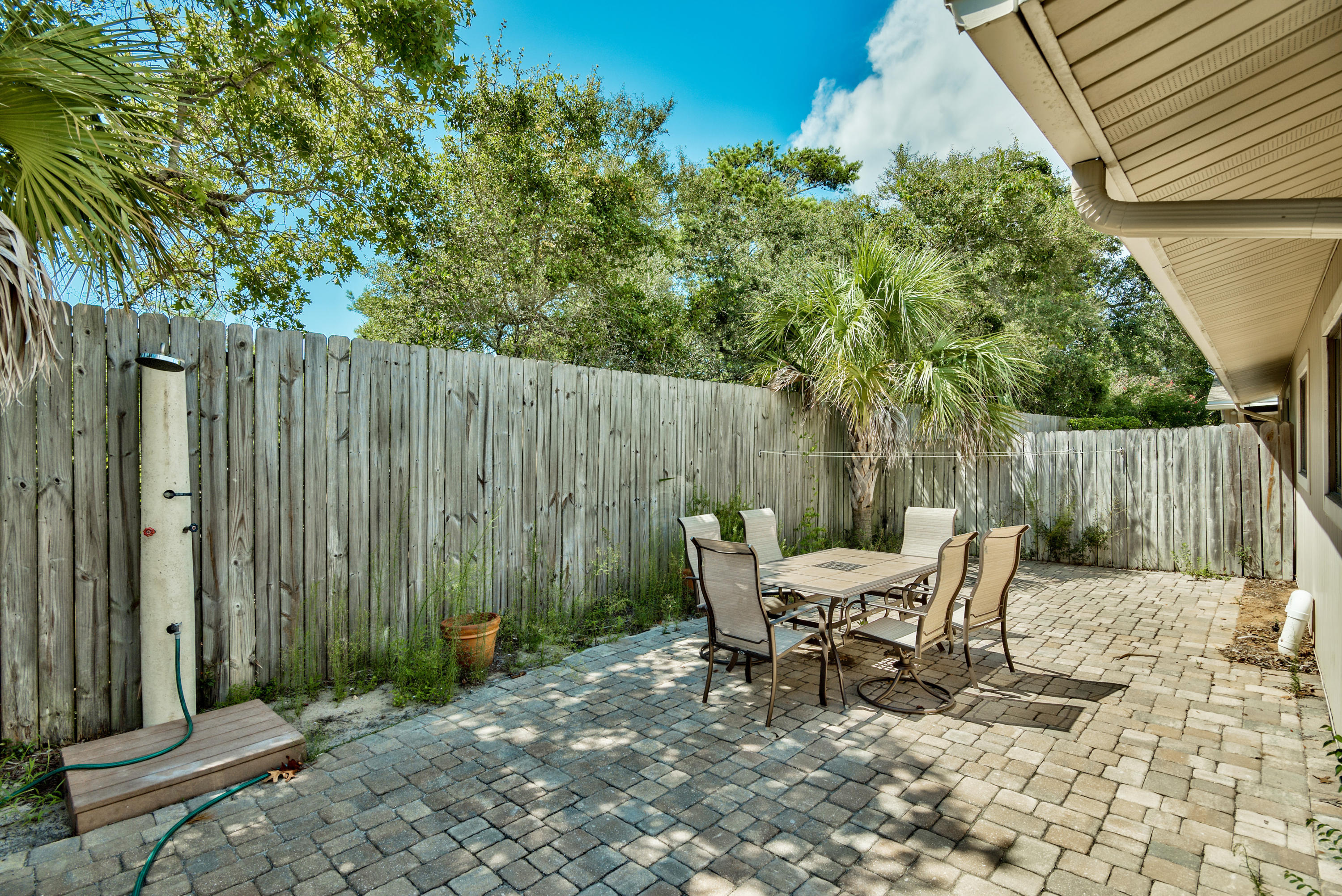 SEASCAPE CONDO TENNIS VILLAGE - Residential