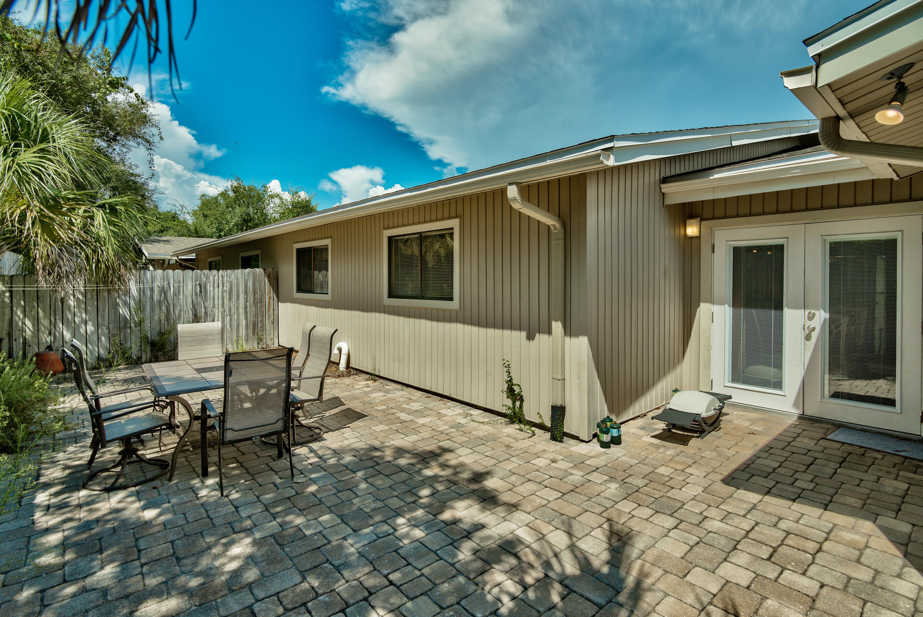 SEASCAPE CONDO TENNIS VILLAGE - Residential