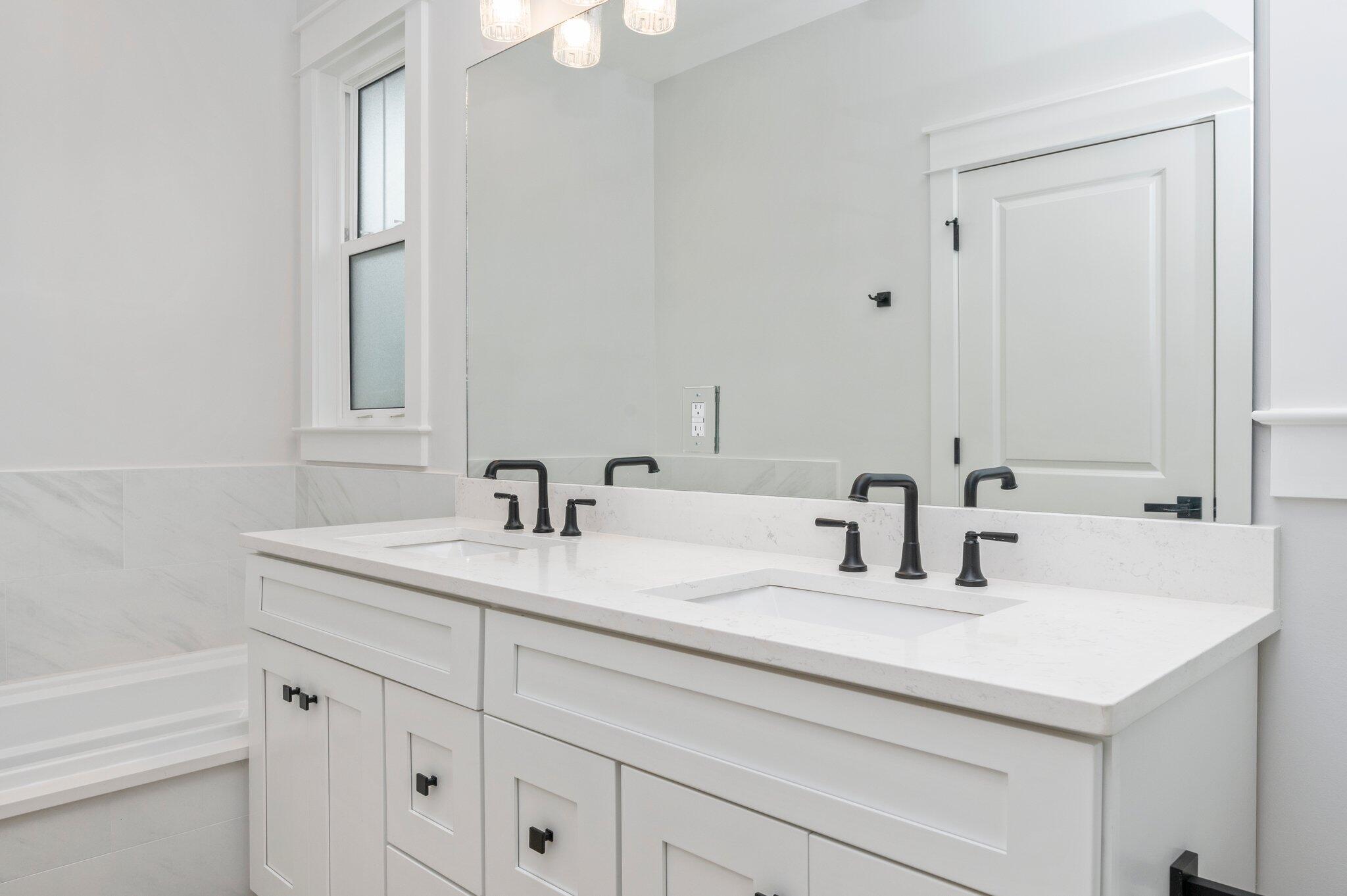 BEAR CREEK COTTAGES - Residential