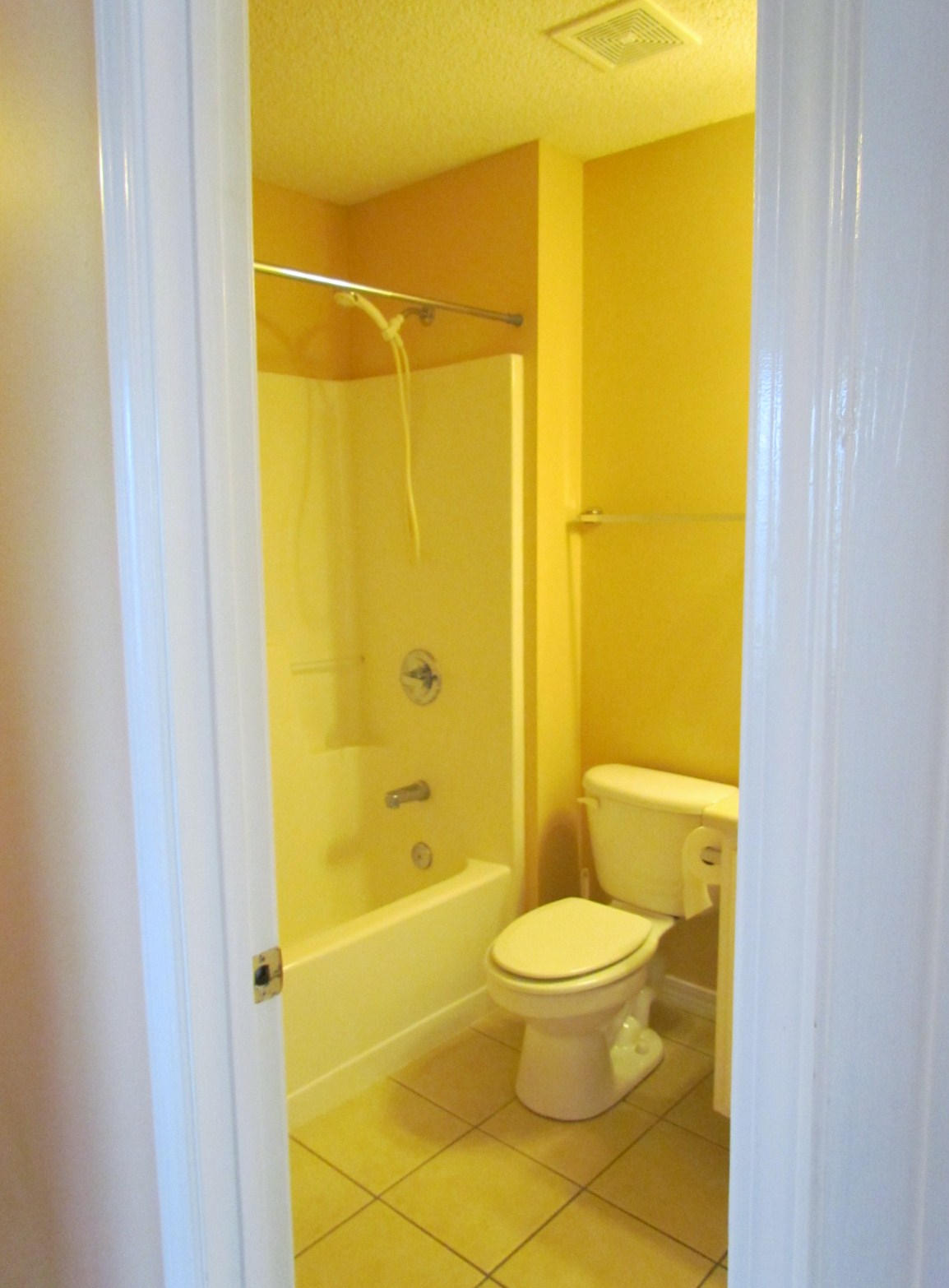 WHITEPOINT - Residential Lease