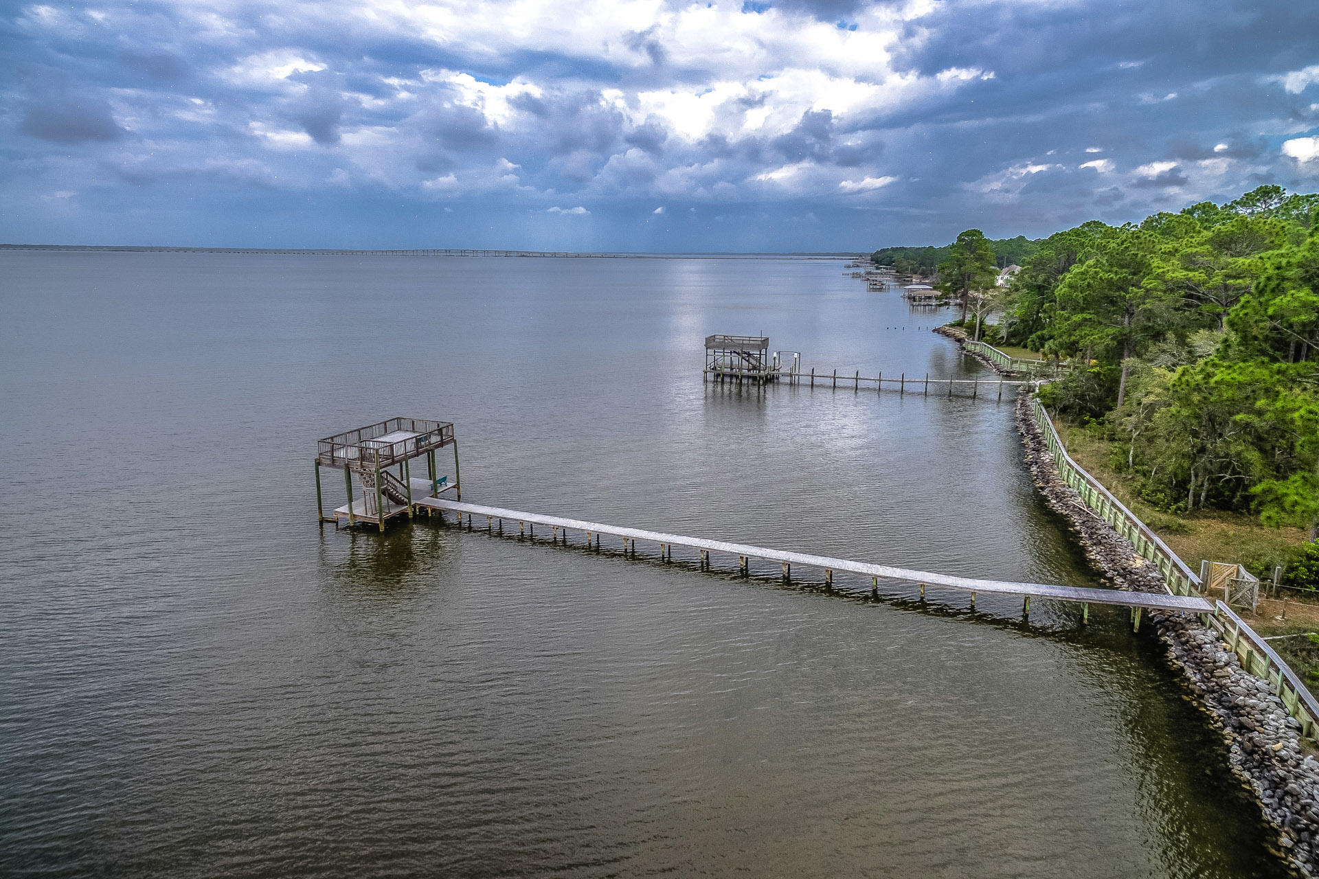 Seclusion Bay - Land