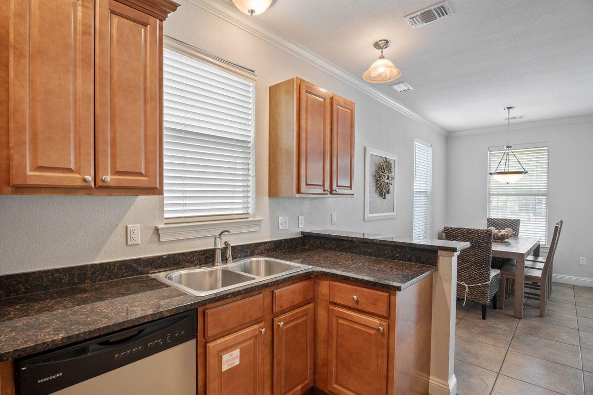 VILLAGES OF CRYSTAL BEACH - Residential