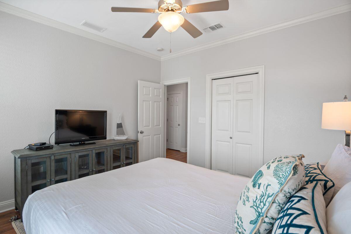 VILLAGES OF CRYSTAL BEACH - Residential