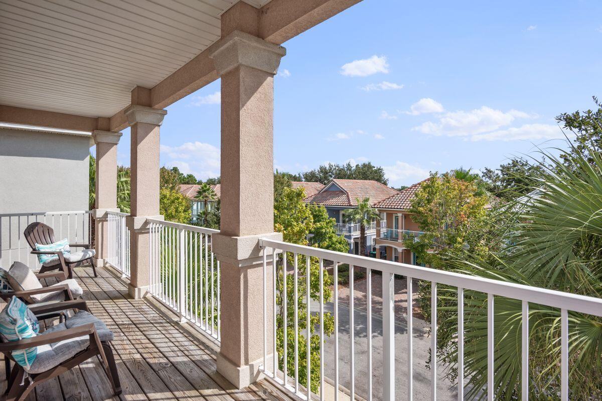 VILLAGES OF CRYSTAL BEACH - Residential