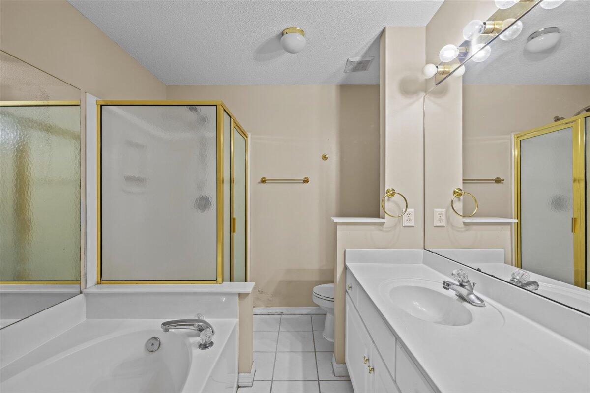 FOREST LAKE S/D - Residential