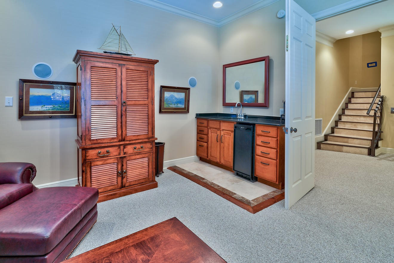 SHORES OF CRYSTAL BEACH - Residential