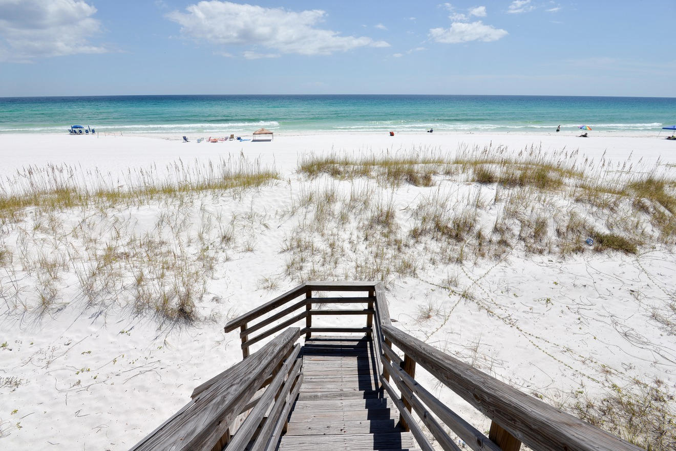 SHORES OF CRYSTAL BEACH - Residential