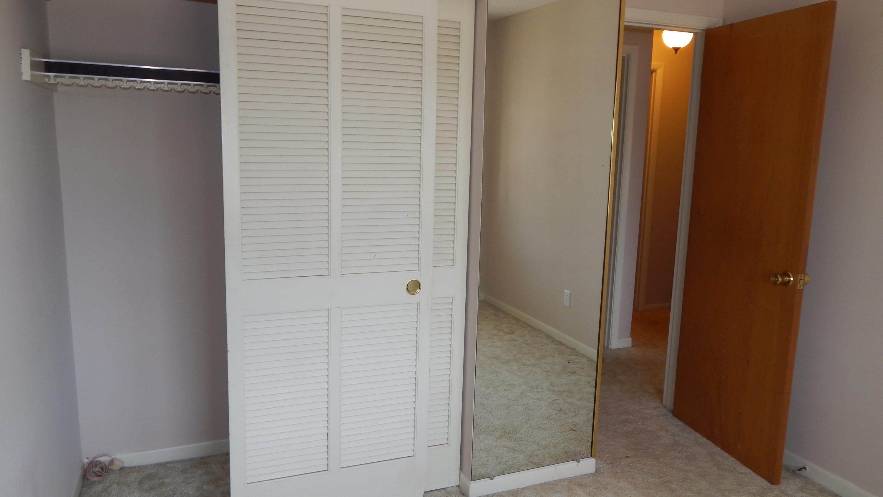 COLONIAL HEIGHTS - Residential