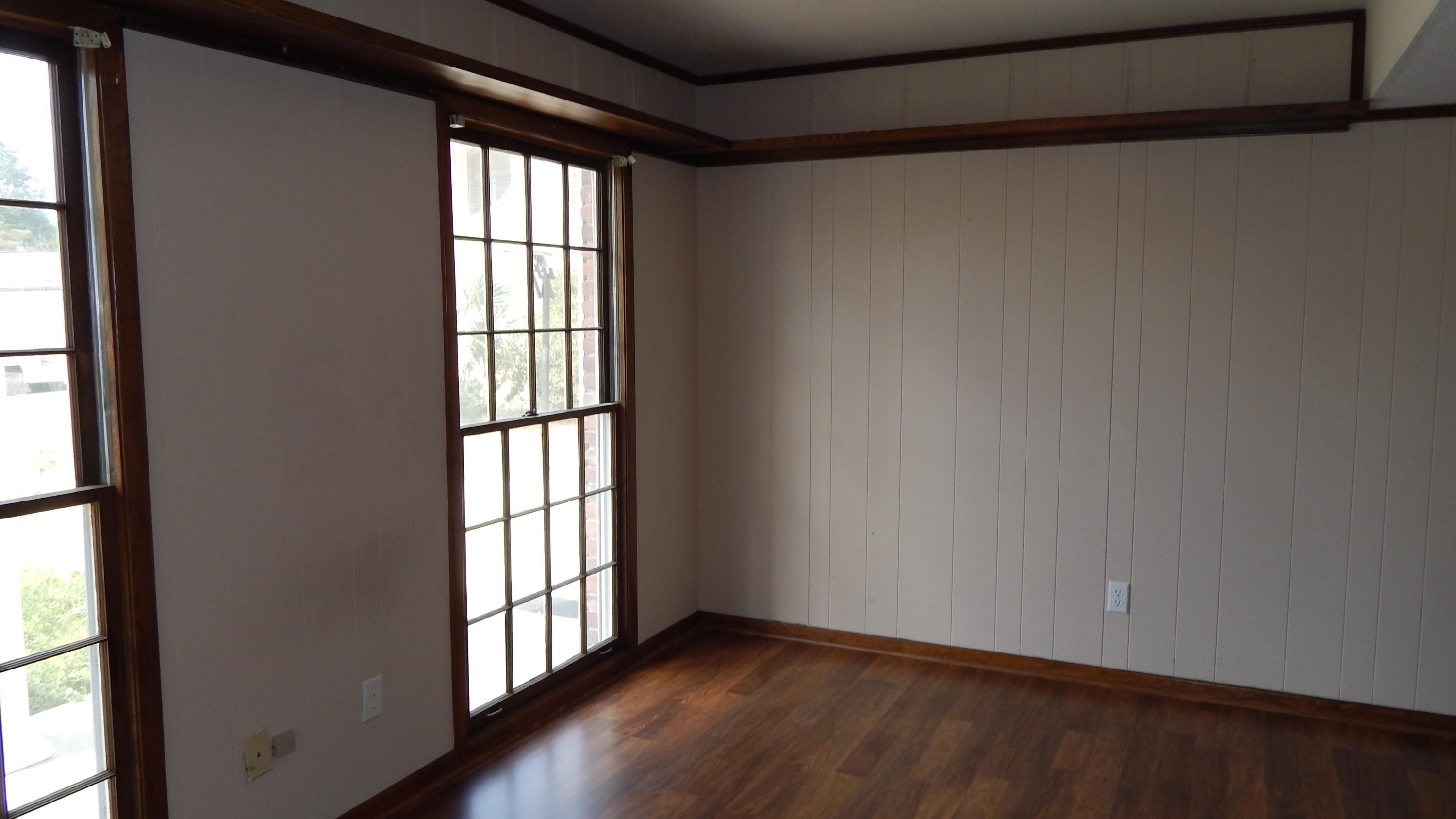 COLONIAL HEIGHTS - Residential