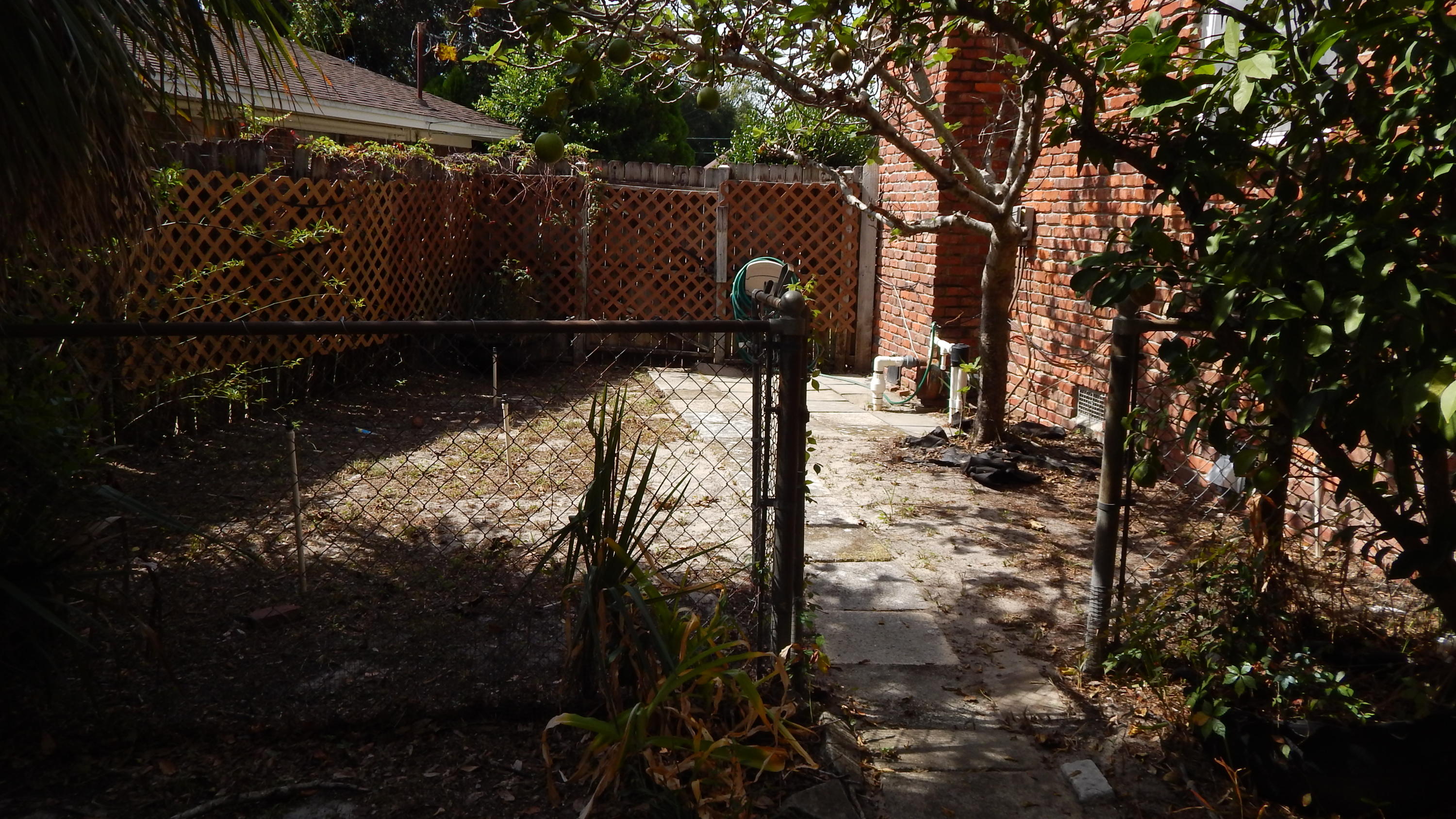 COLONIAL HEIGHTS - Residential