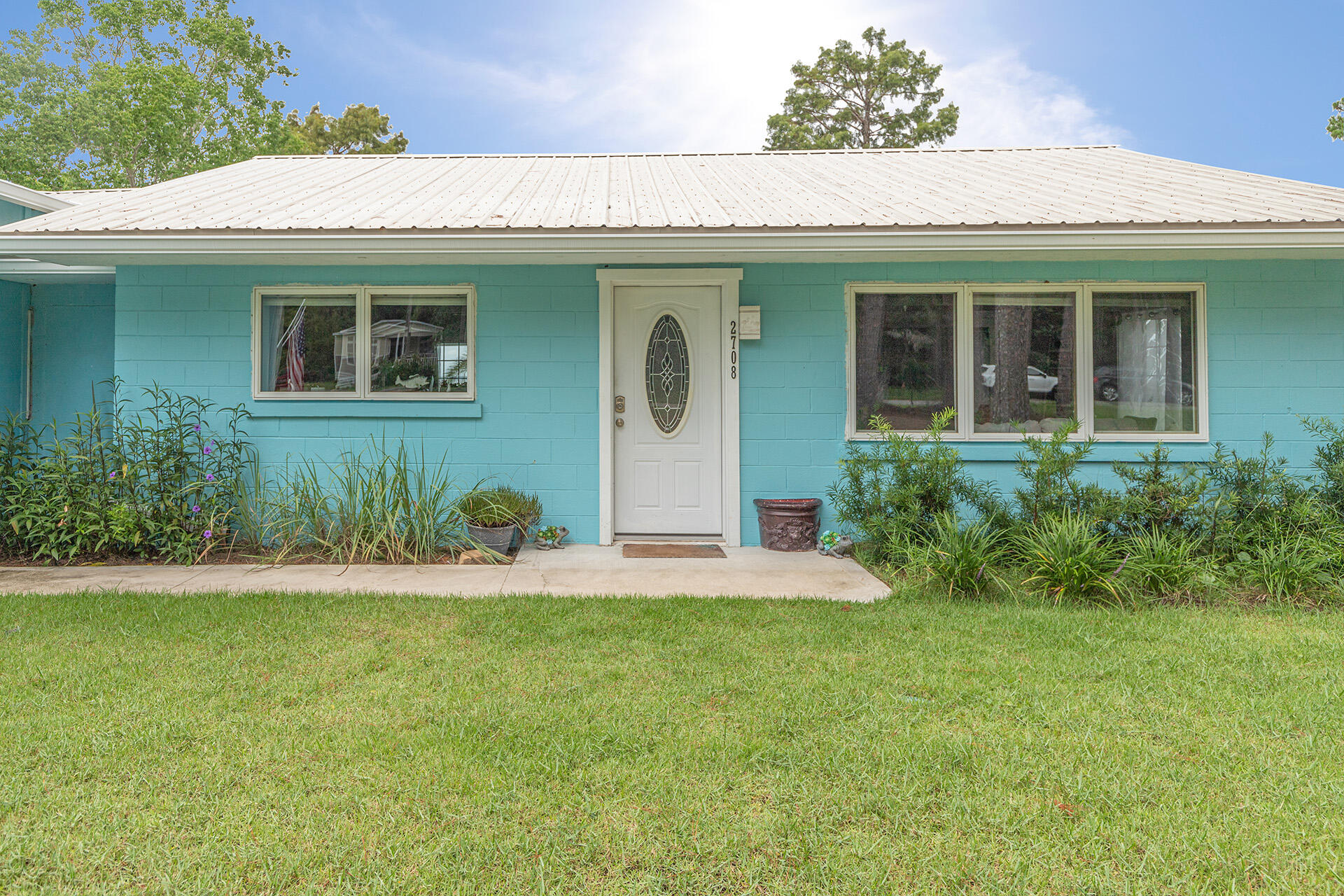 BAY GROVE - Residential