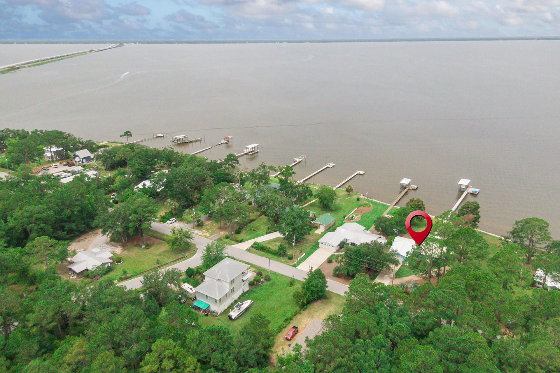 BAY GROVE - Residential