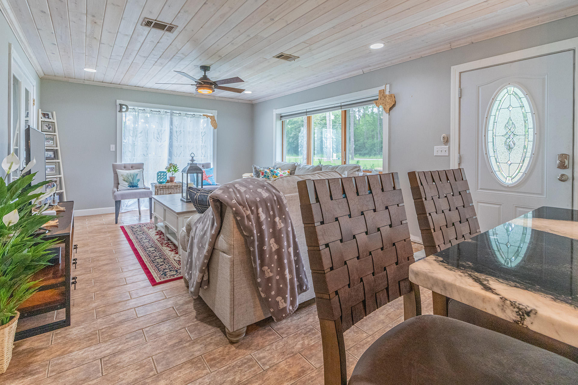 BAY GROVE - Residential