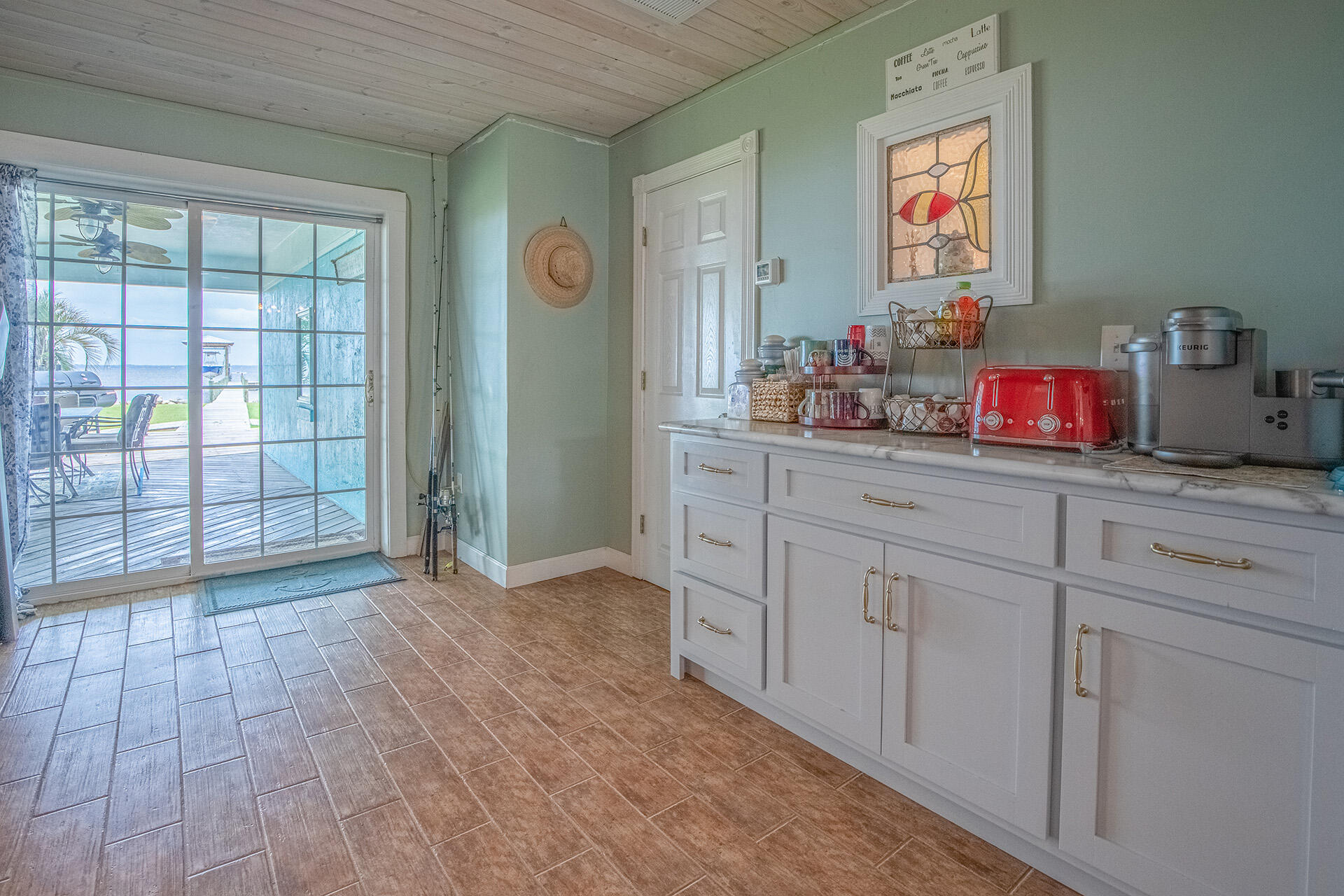 BAY GROVE - Residential