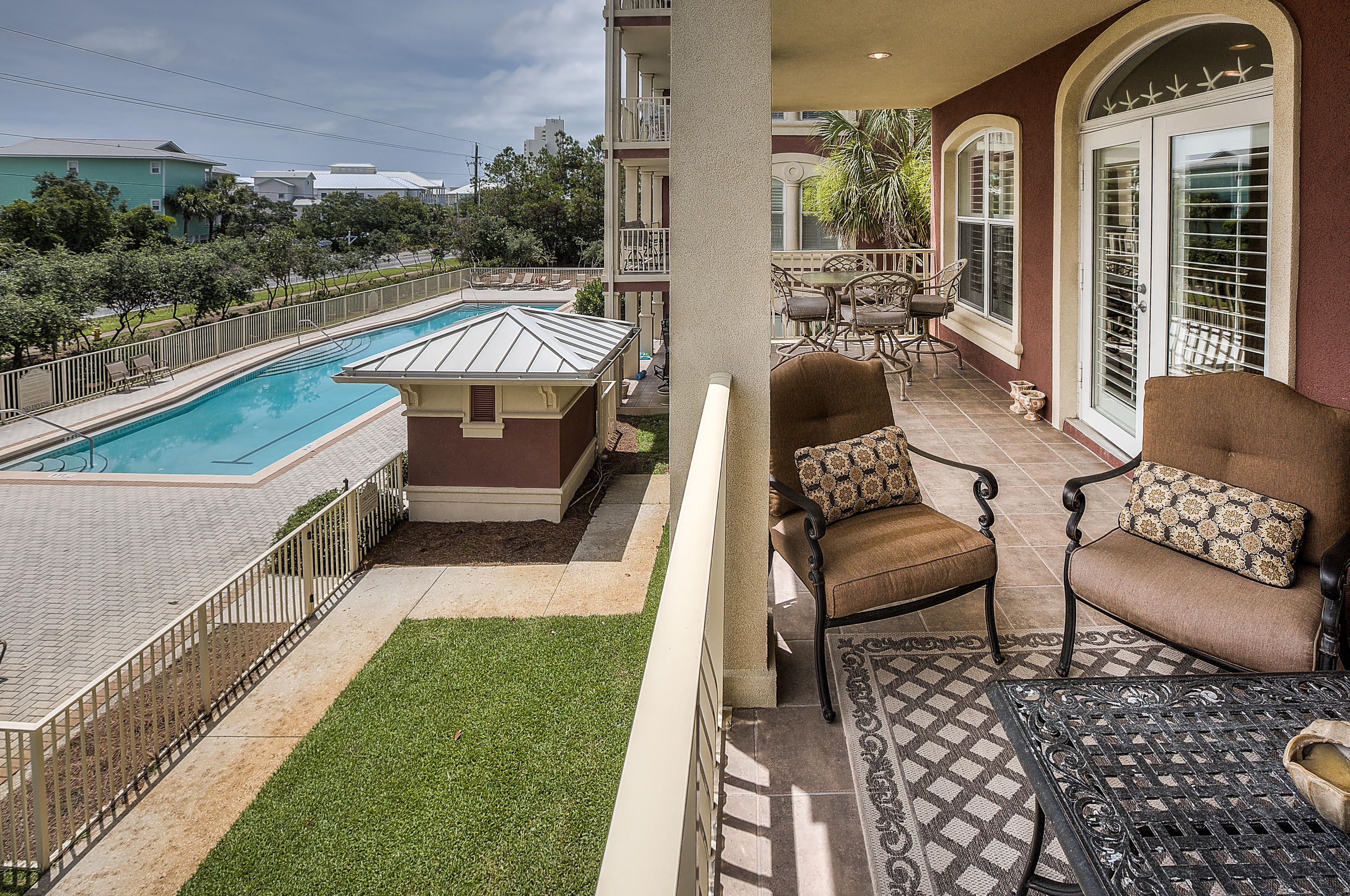 VILLAS AT SEAGROVE BEACH - Residential