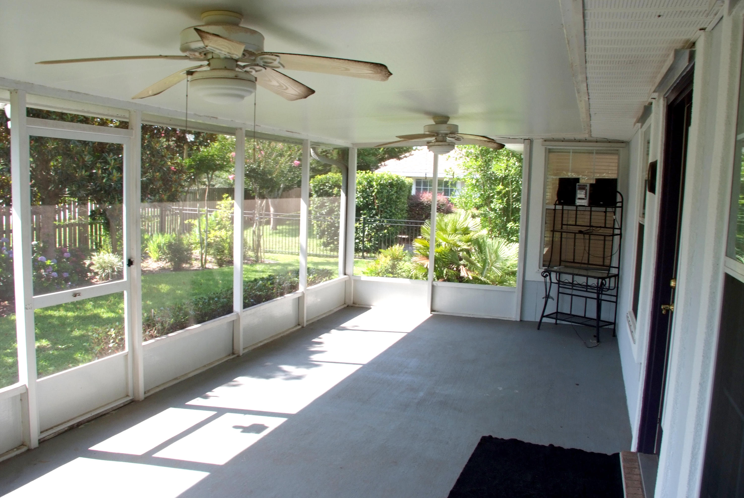 EMERALD LAKES PH 1 - Residential Lease