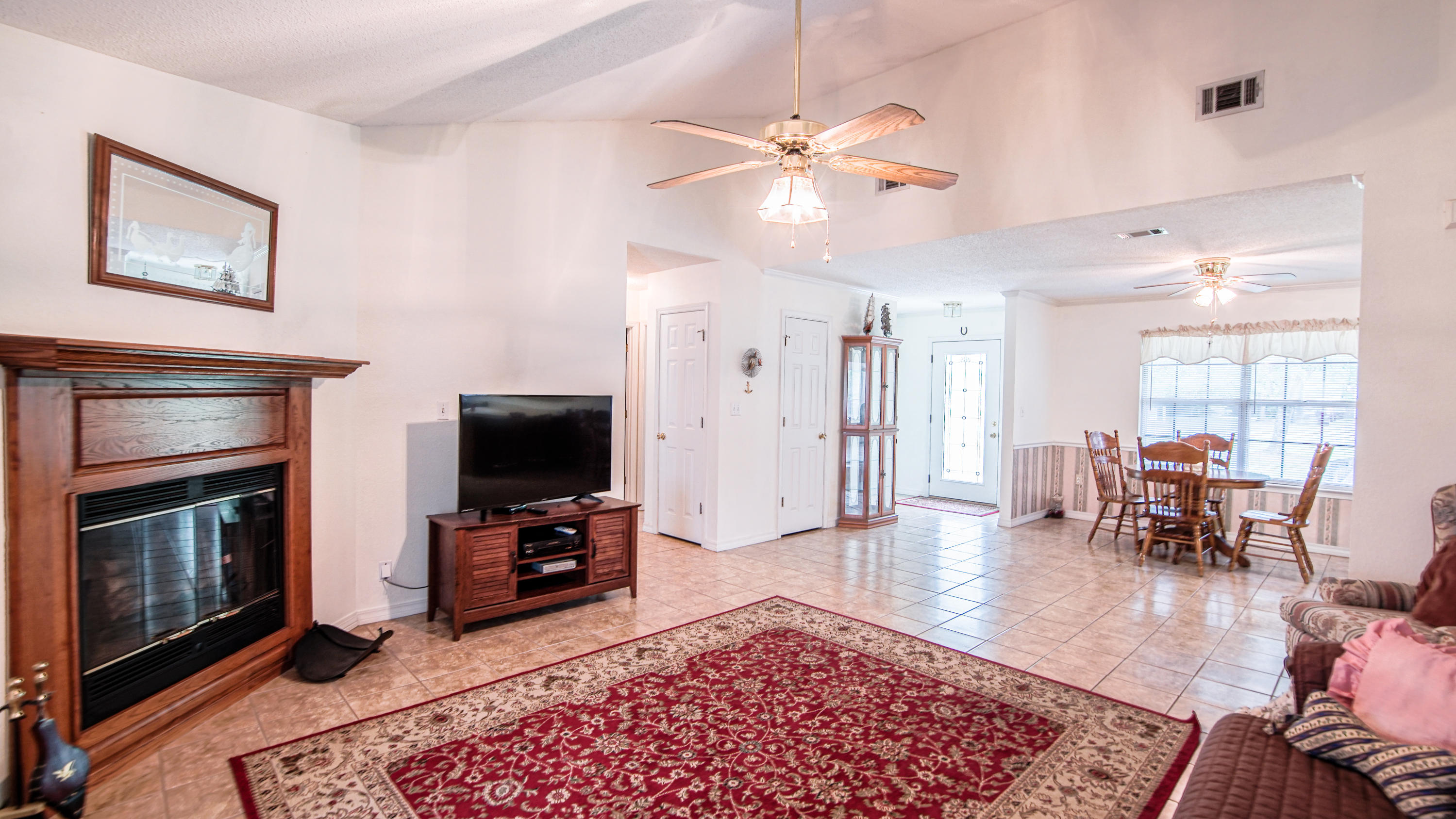 DOGWOOD ESTATES - Residential