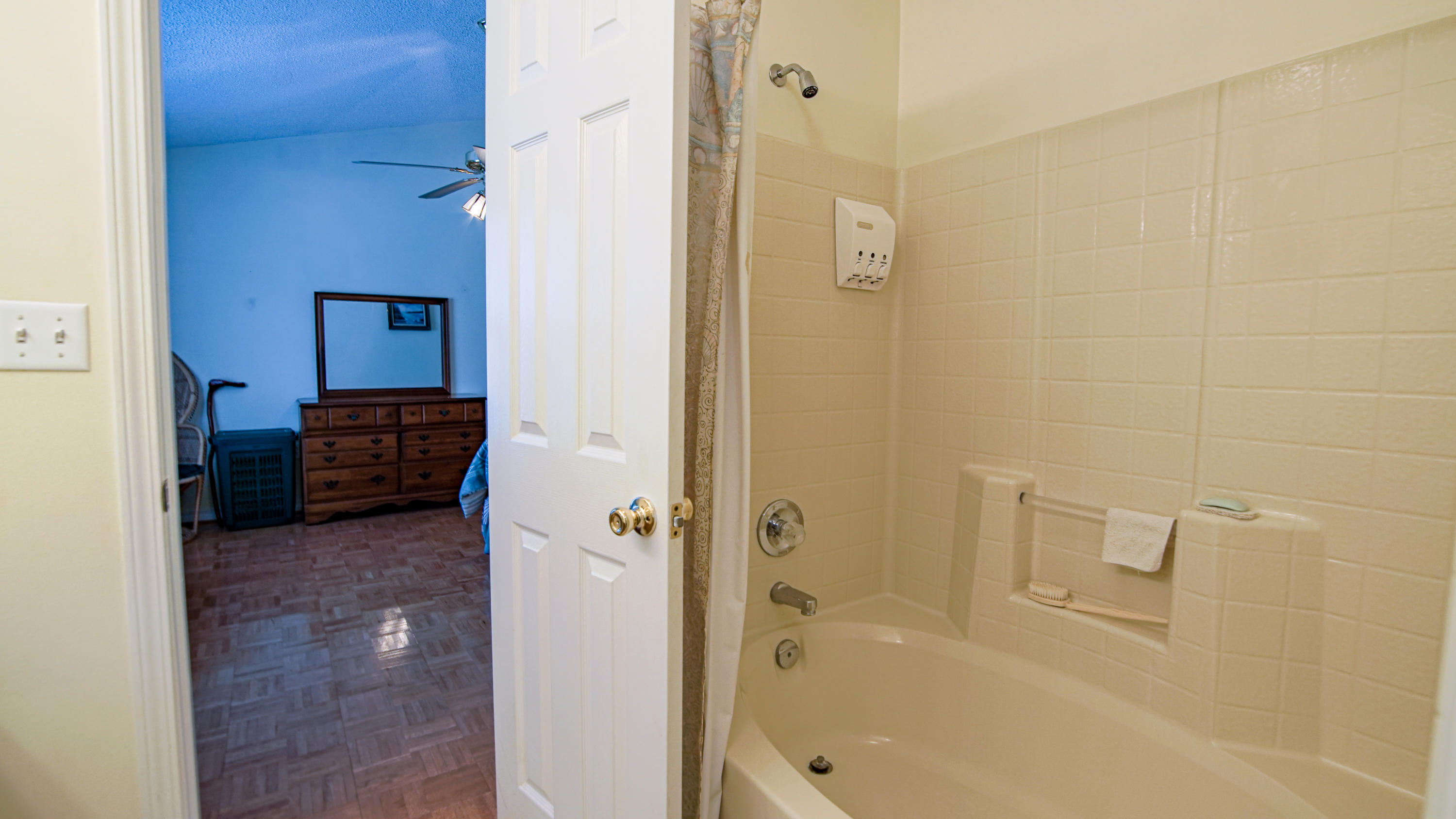 DOGWOOD ESTATES - Residential