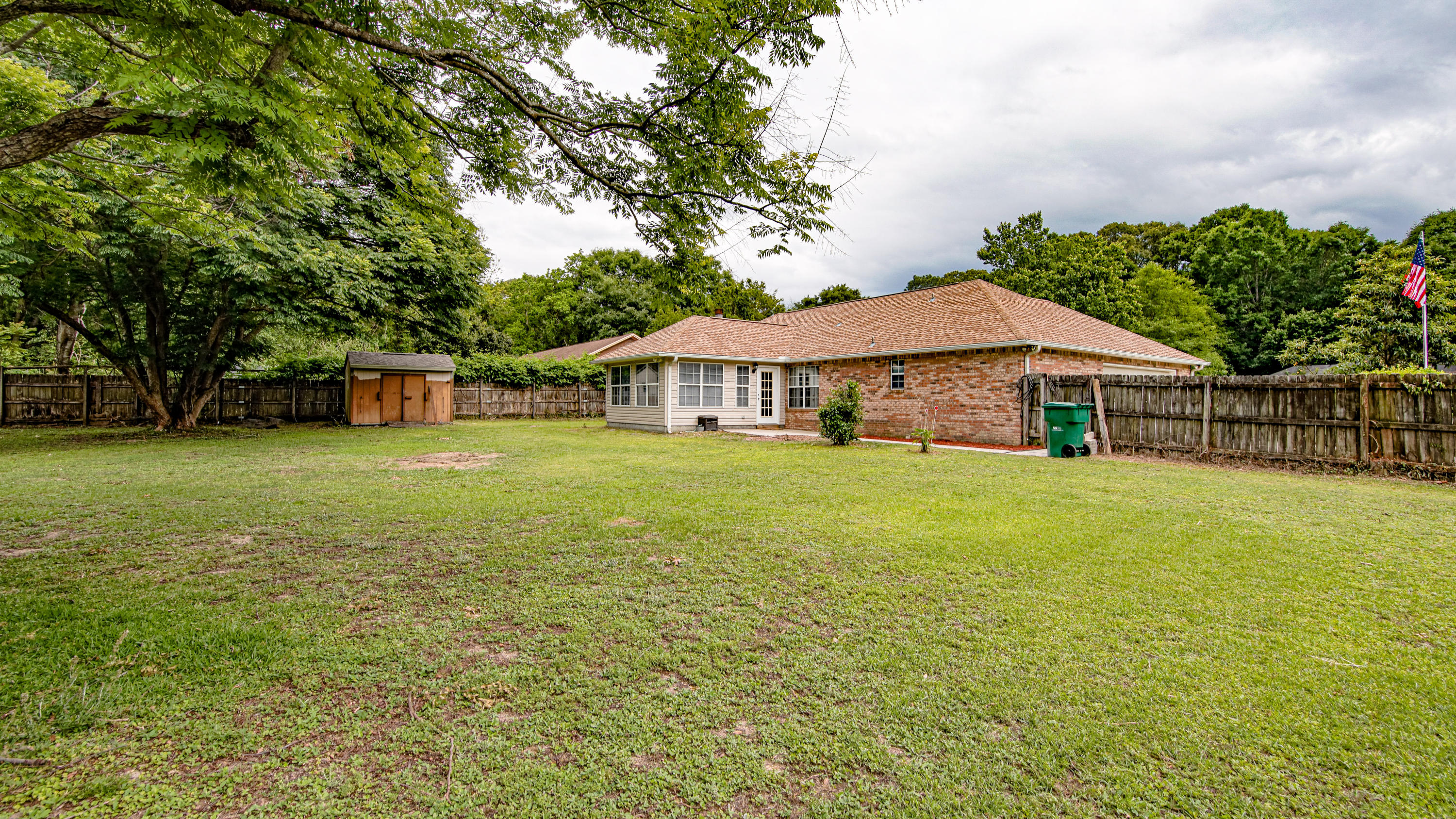 DOGWOOD ESTATES - Residential