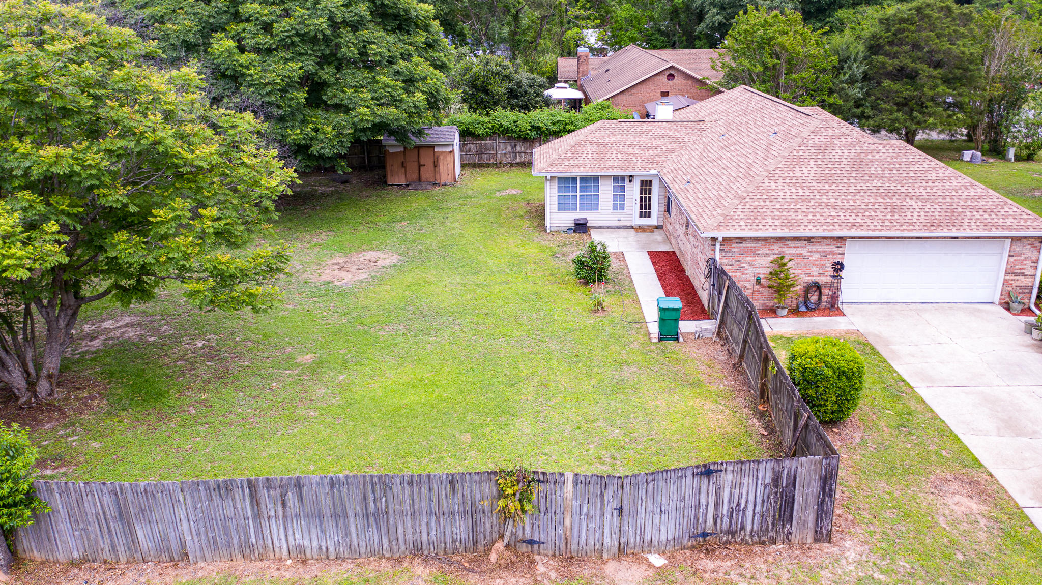 DOGWOOD ESTATES - Residential