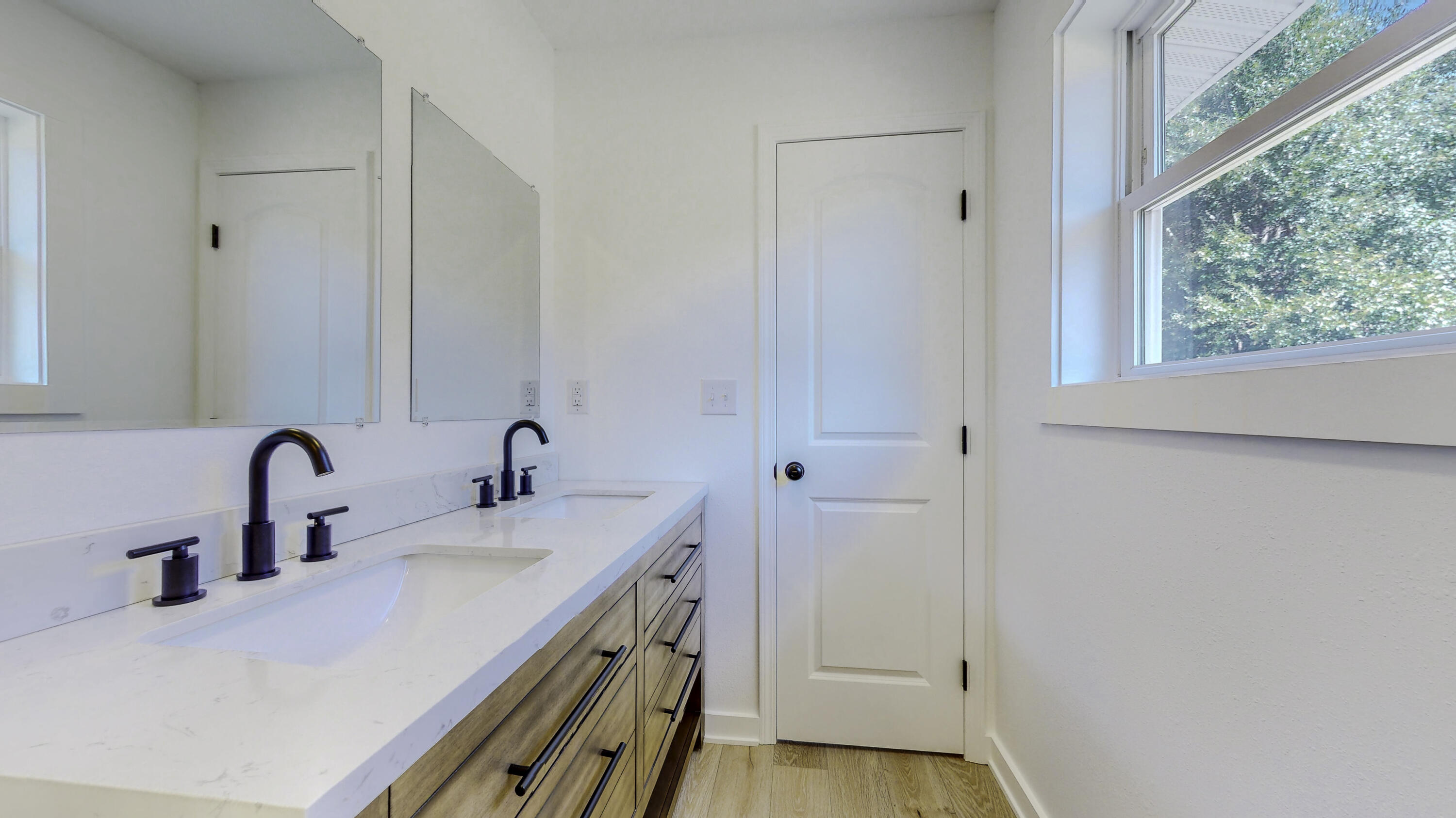 Metes and Bounds - Residential