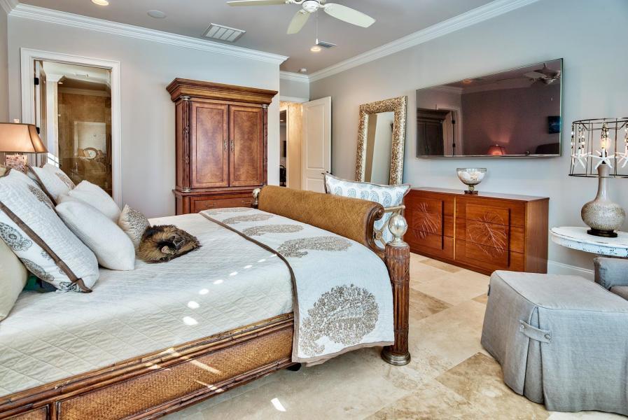 BAYTOWNE AVE EAST - Residential