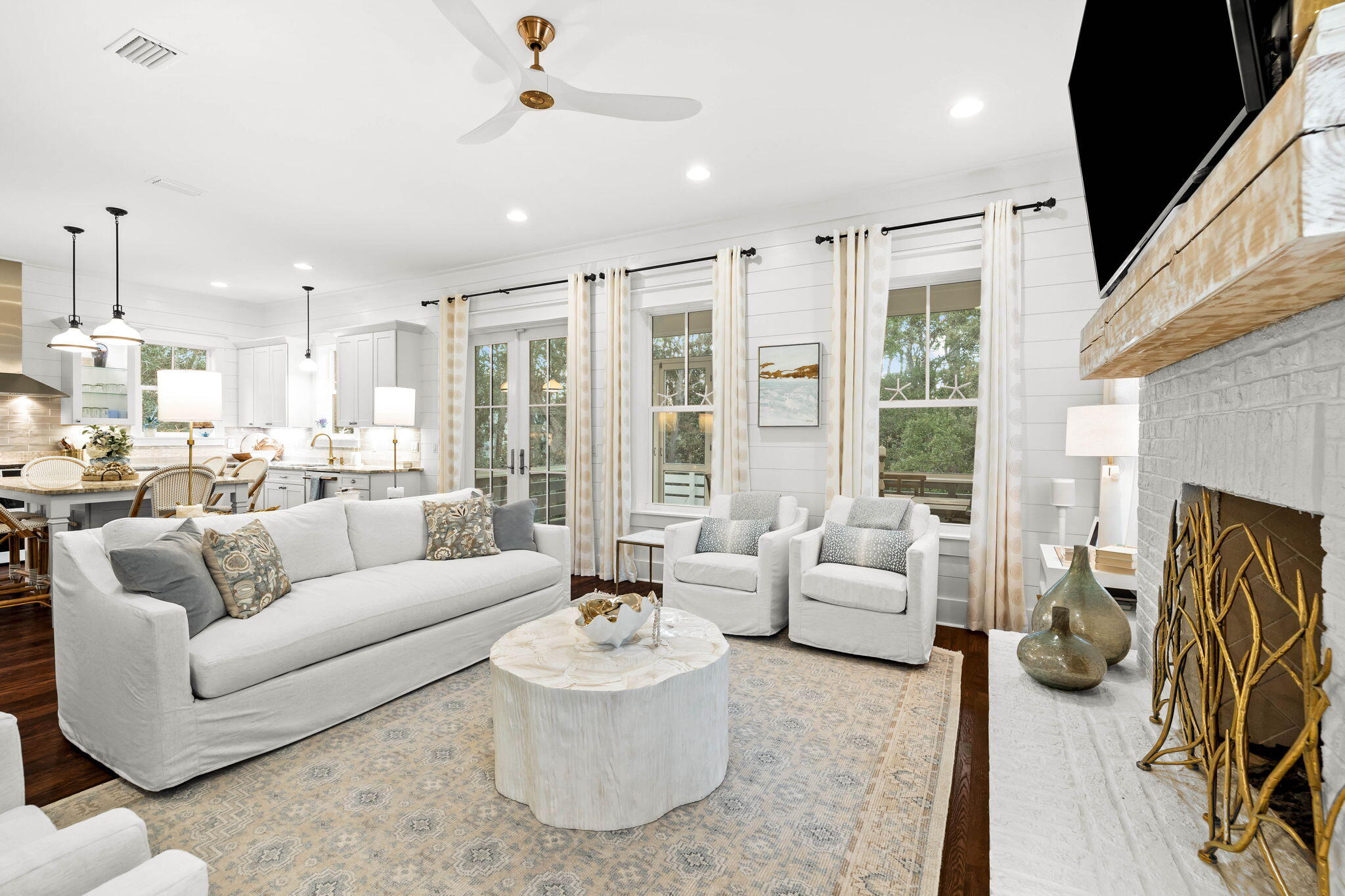 FOREST LAKES PH I - Residential