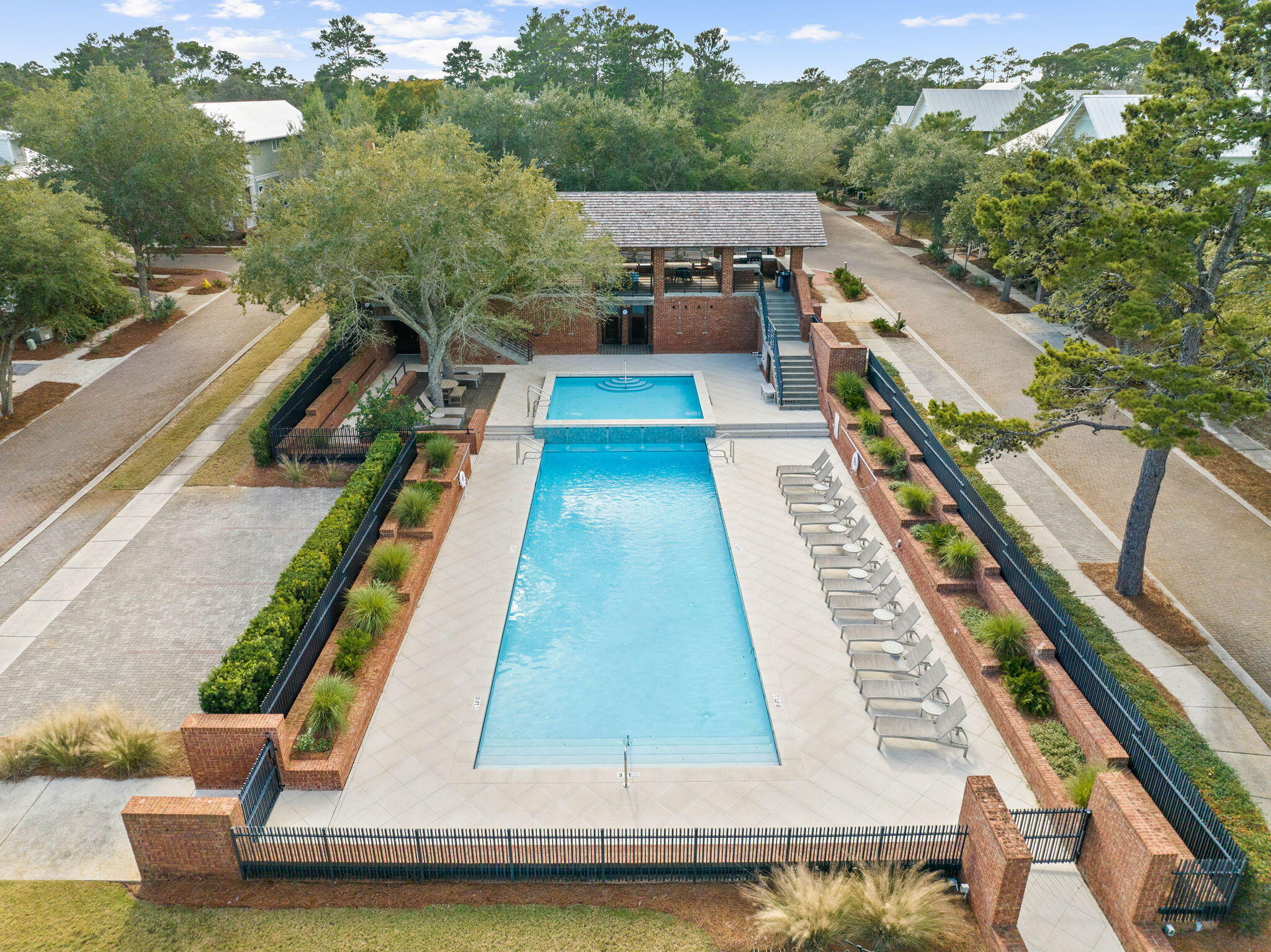 FOREST LAKES PH I - Residential