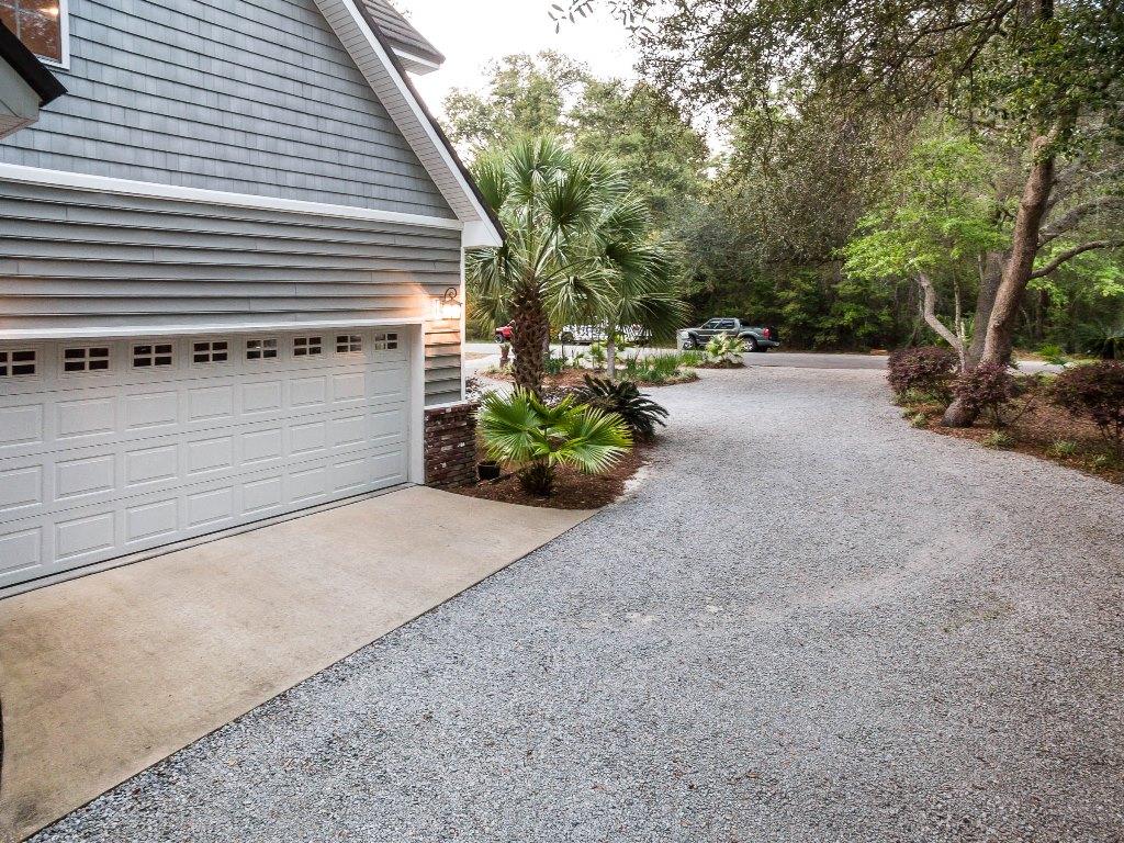 ROCKY BAYOU ESTATES 04 - Residential