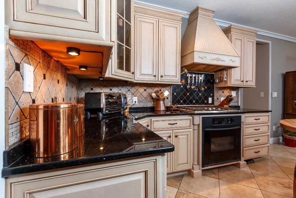 ROCKY BAYOU ESTATES 04 - Residential