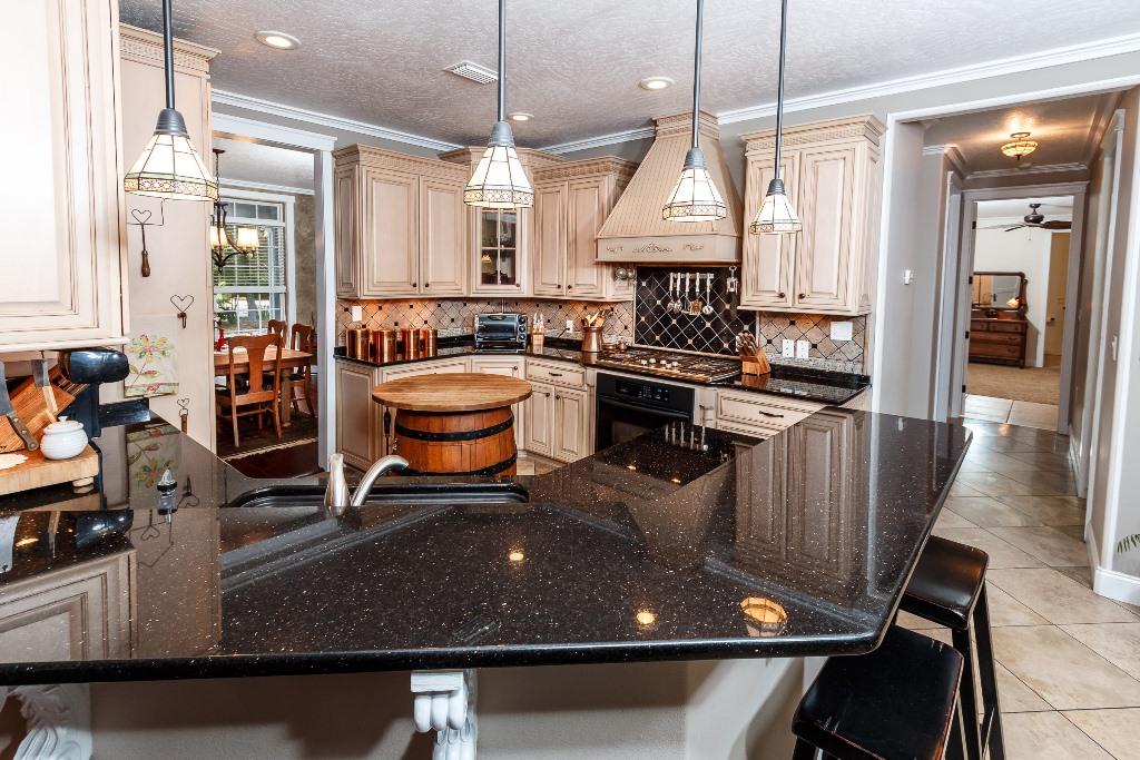 ROCKY BAYOU ESTATES 04 - Residential