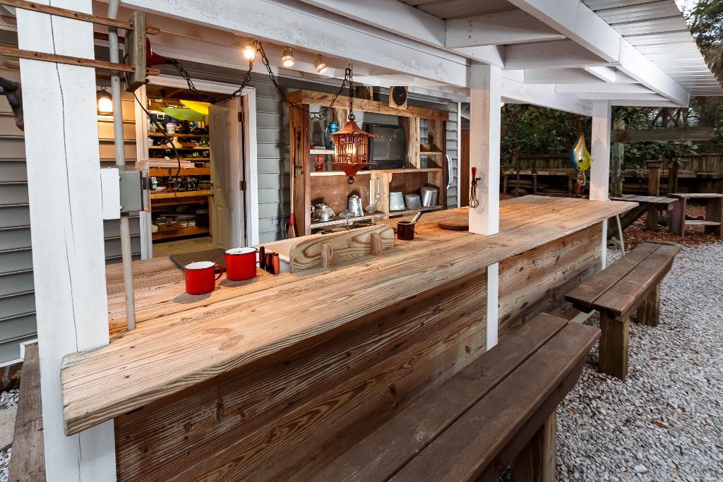 ROCKY BAYOU ESTATES 04 - Residential