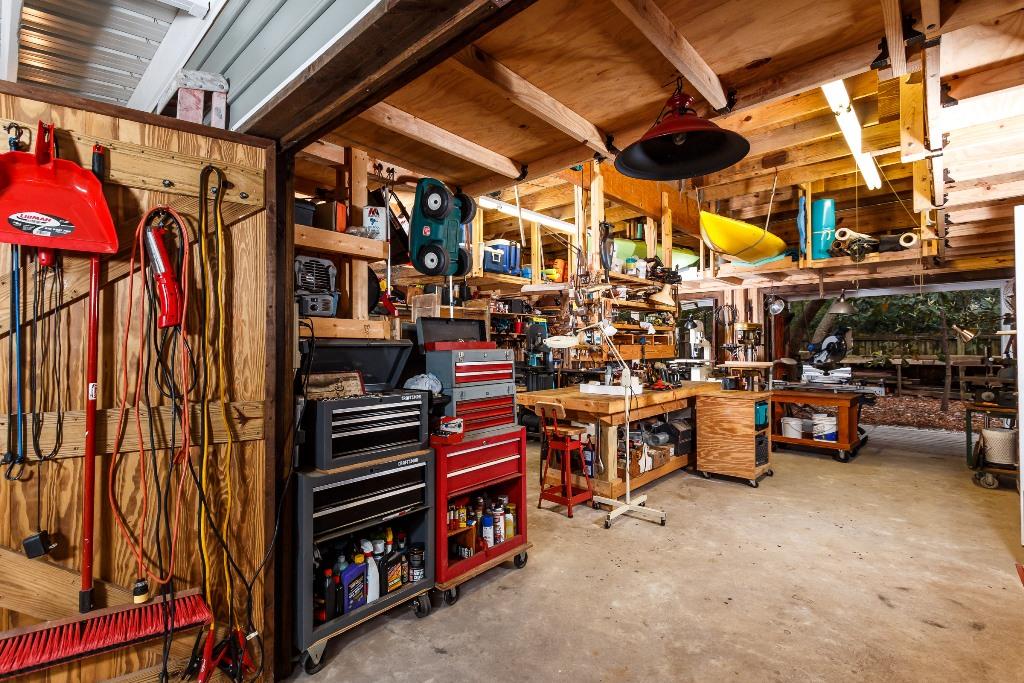 ROCKY BAYOU ESTATES 04 - Residential