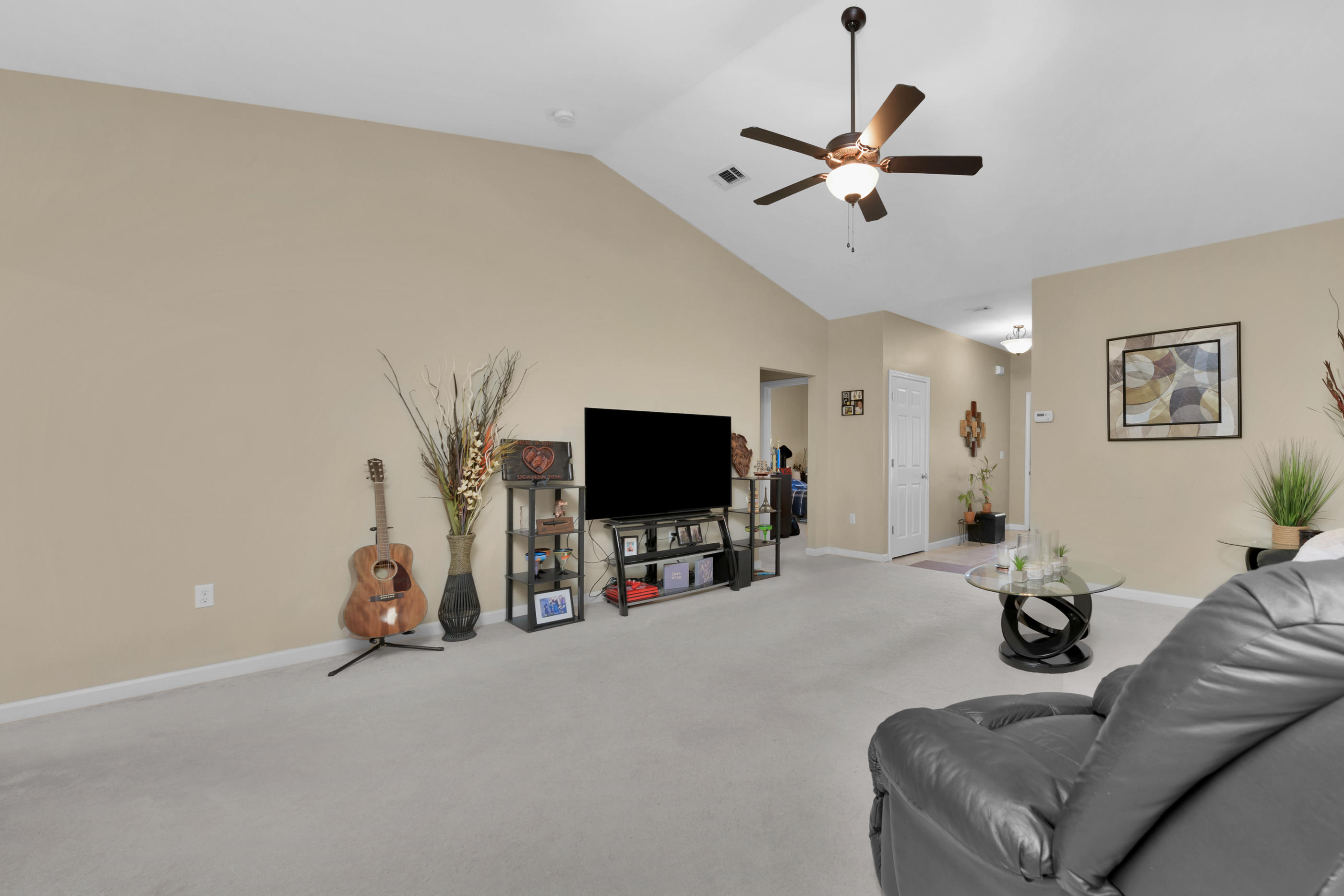 VALPARAISO PINECREST 6 - Residential