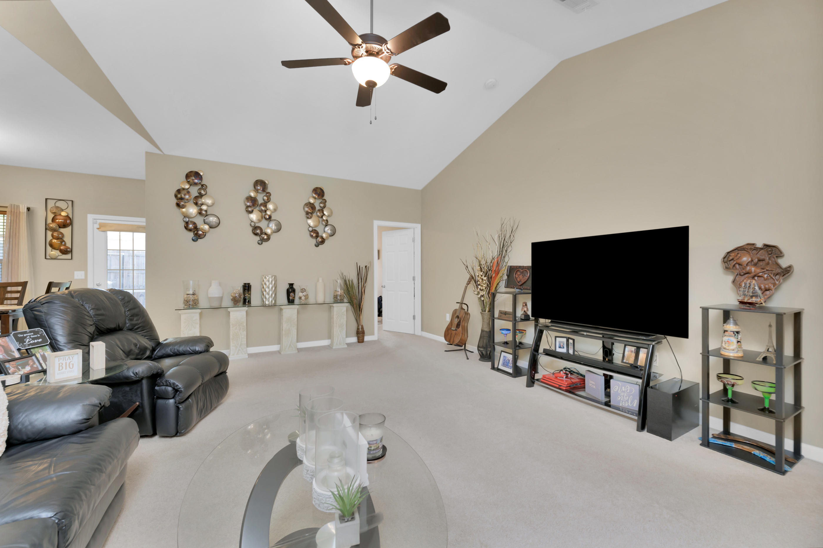 VALPARAISO PINECREST 6 - Residential