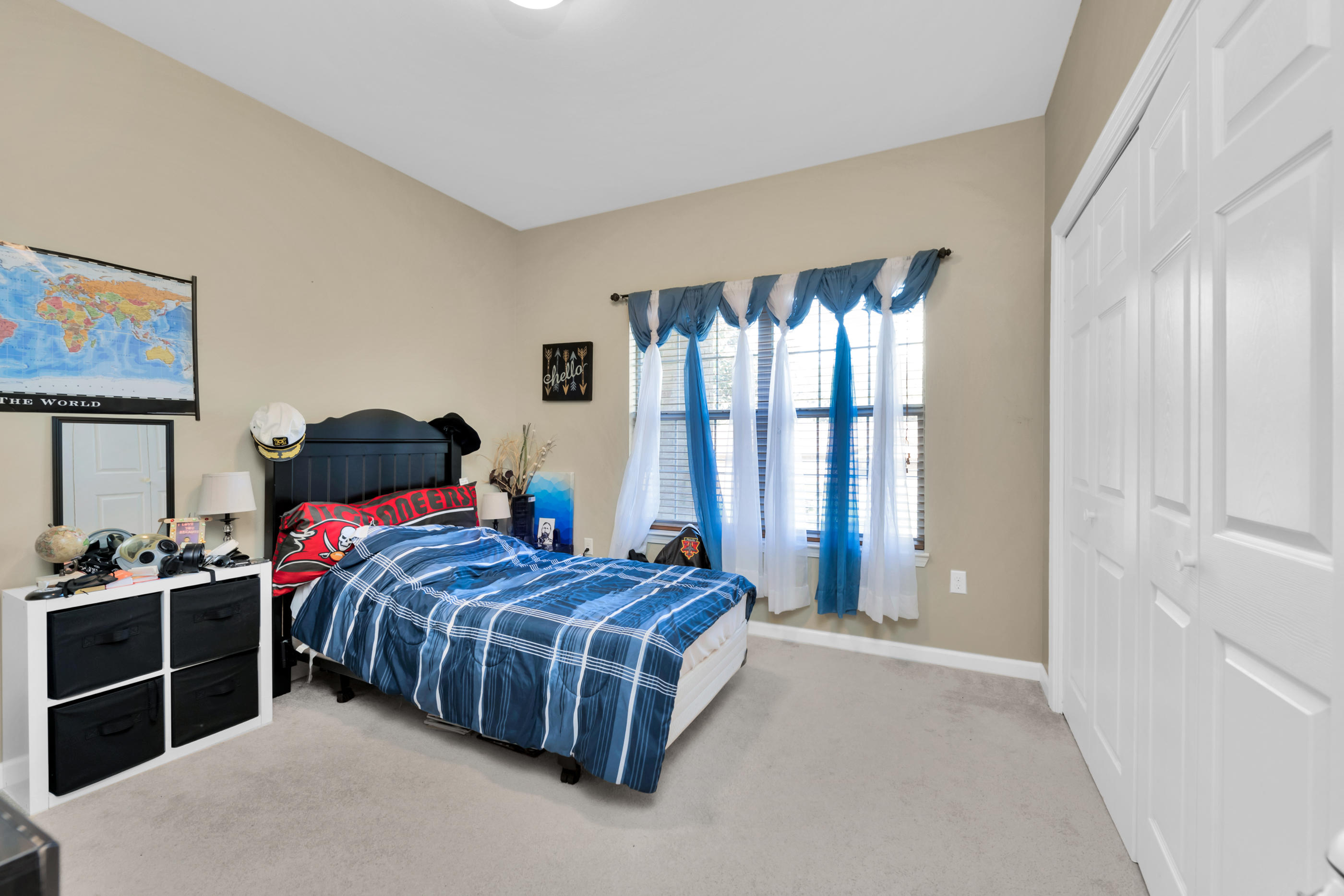 VALPARAISO PINECREST 6 - Residential