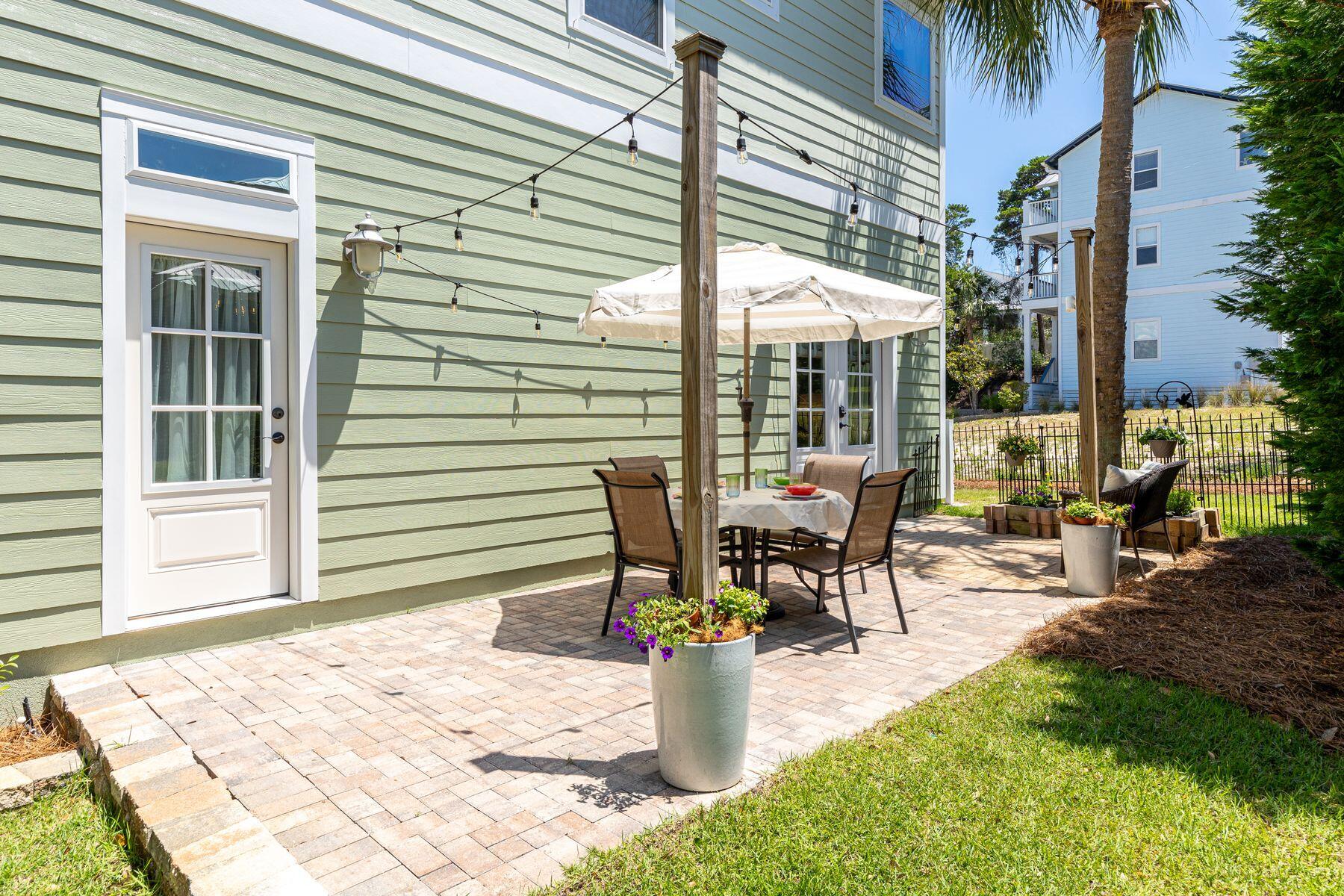 VILLAGE AT BLUE MOUNTAIN BEACH - Residential