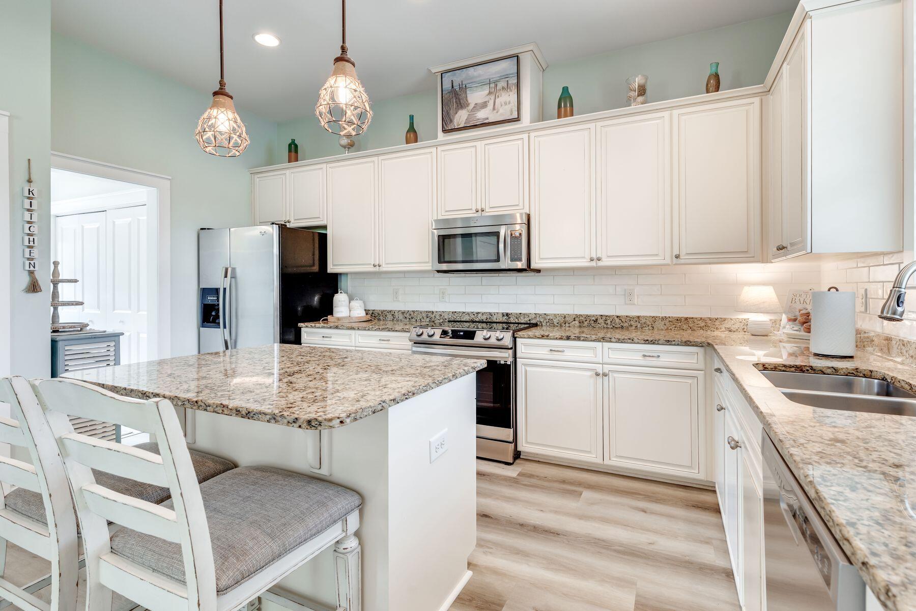 VILLAGE AT BLUE MOUNTAIN BEACH - Residential