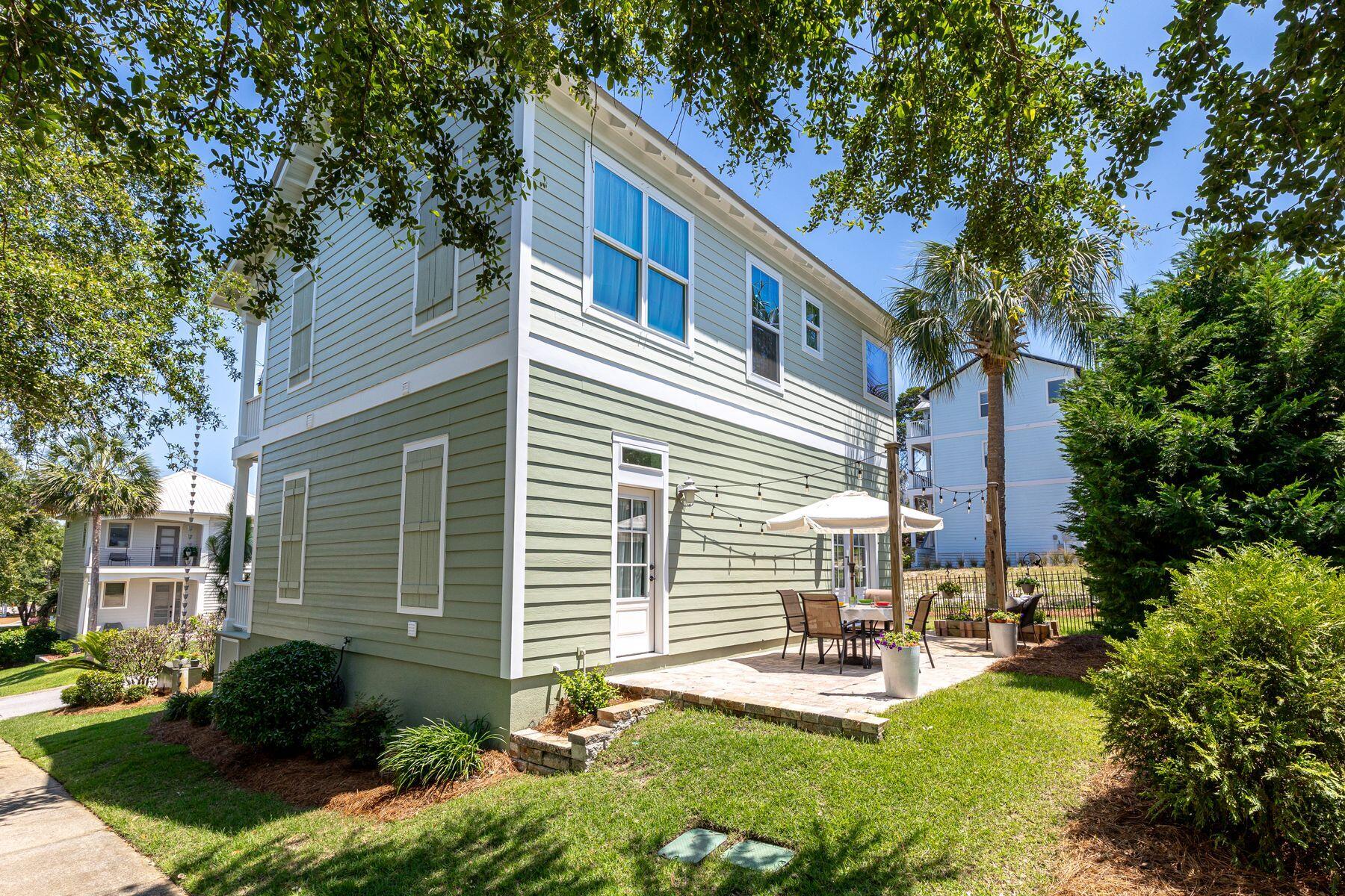 VILLAGE AT BLUE MOUNTAIN BEACH - Residential