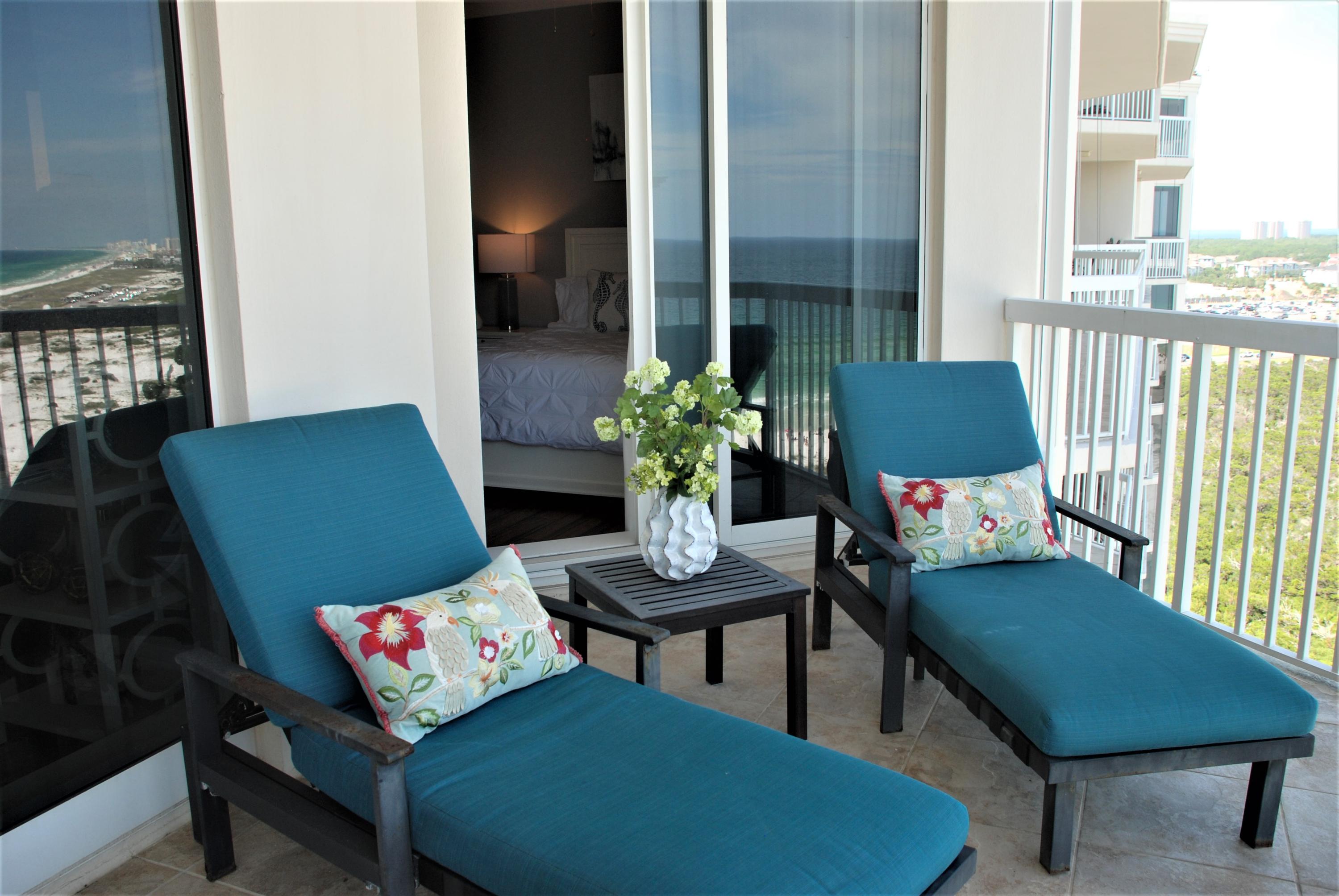 ST. BARTH AT SILVER SHELLS - Residential