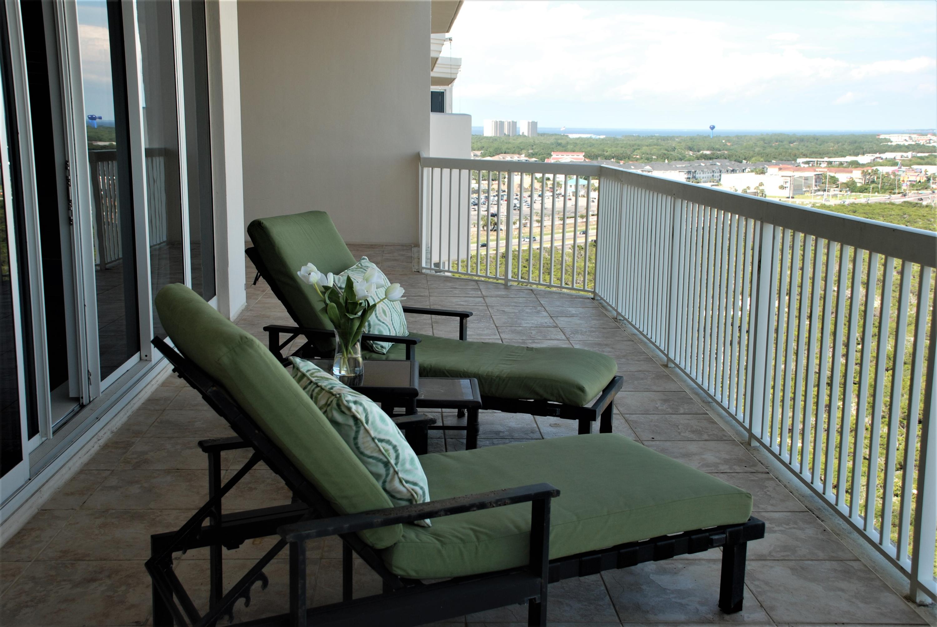 ST. BARTH AT SILVER SHELLS - Residential