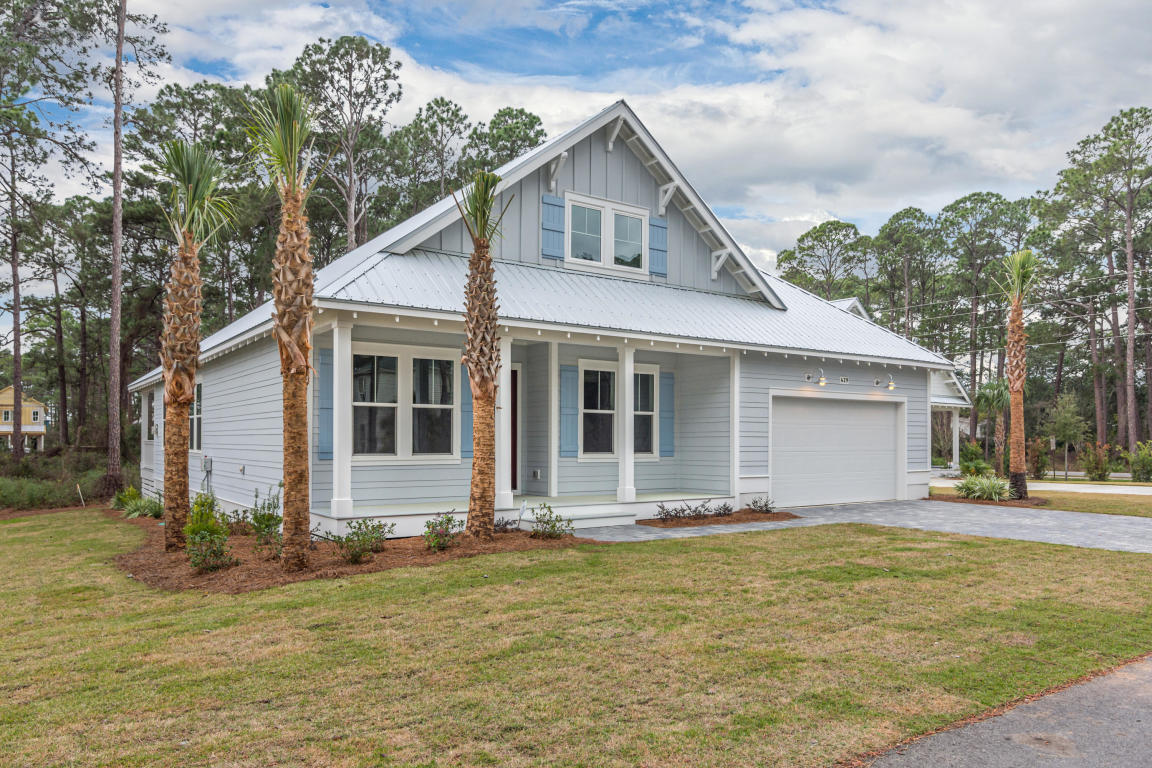 HILLCREST COTTAGES - Residential