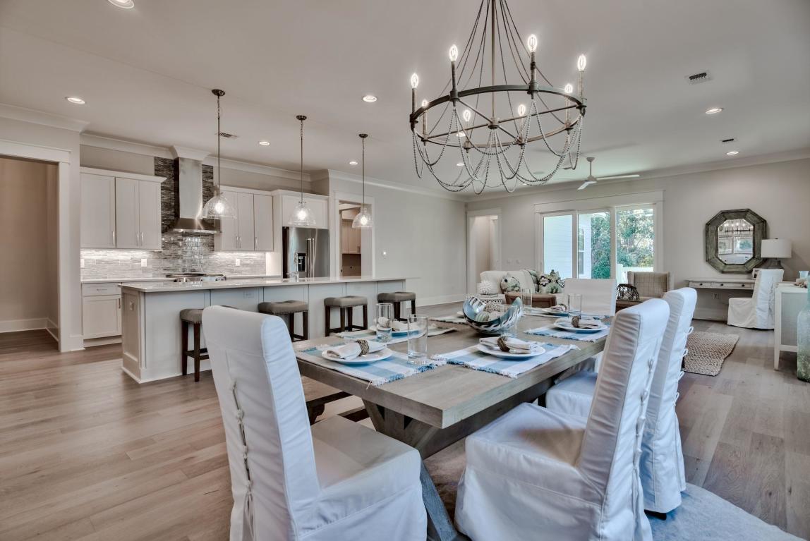 HILLCREST COTTAGES - Residential
