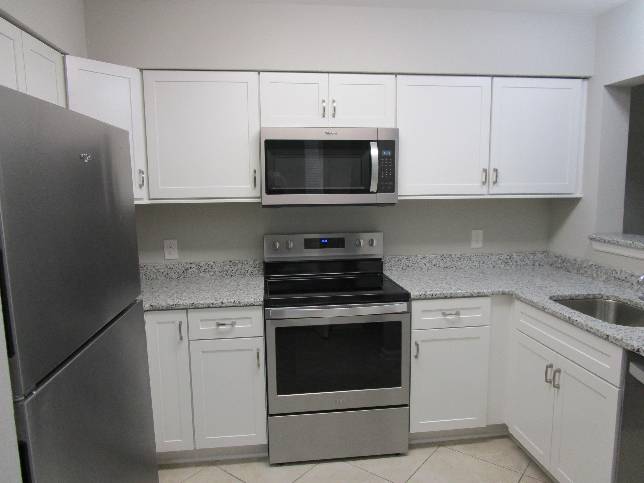 FLORIDA CLUB - Residential Lease