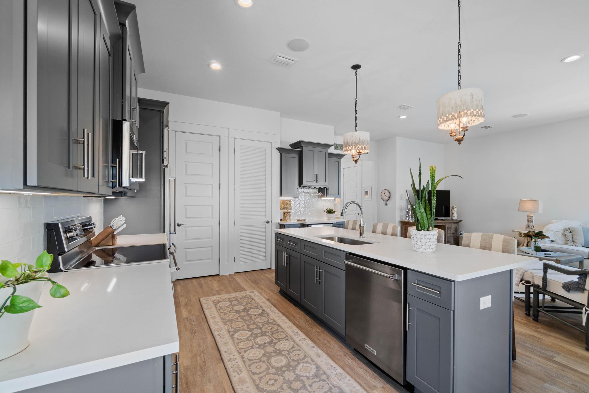 FRANGISTA BEACH 3RD ADDN - Residential