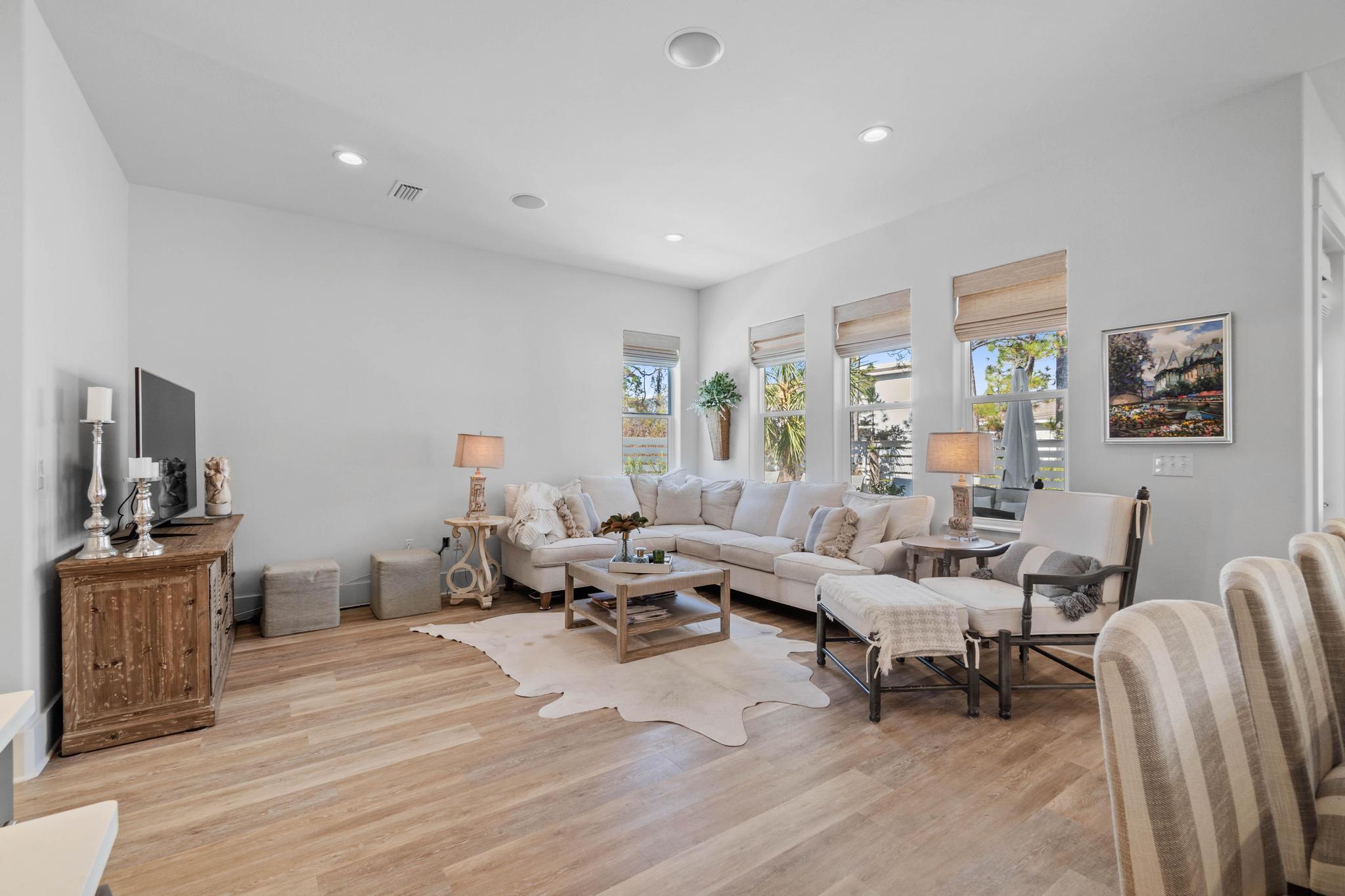 FRANGISTA BEACH 3RD ADDN - Residential