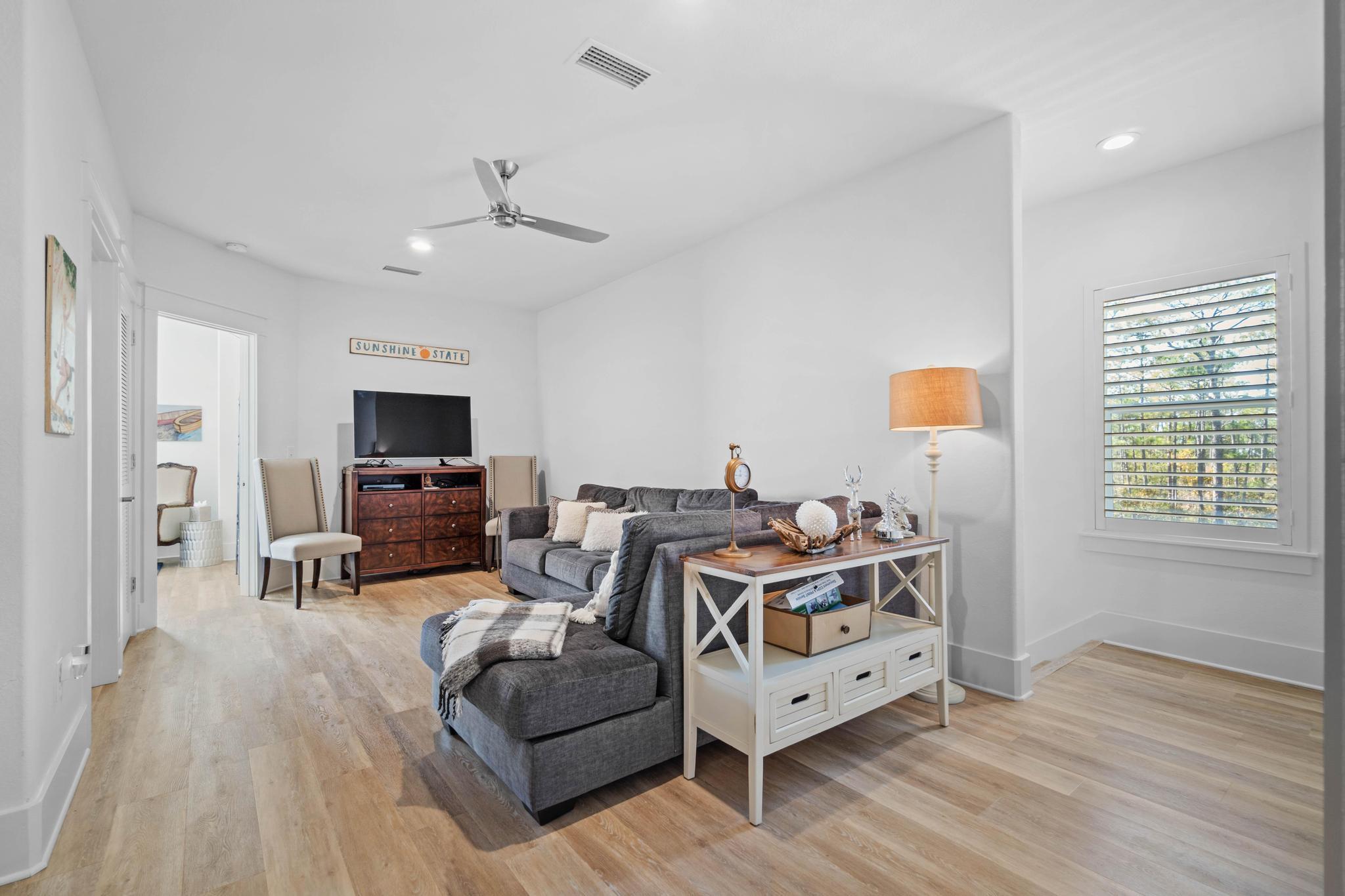 FRANGISTA BEACH 3RD ADDN - Residential