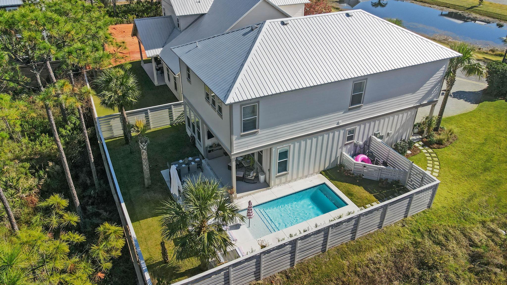 FRANGISTA BEACH 3RD ADDN - Residential