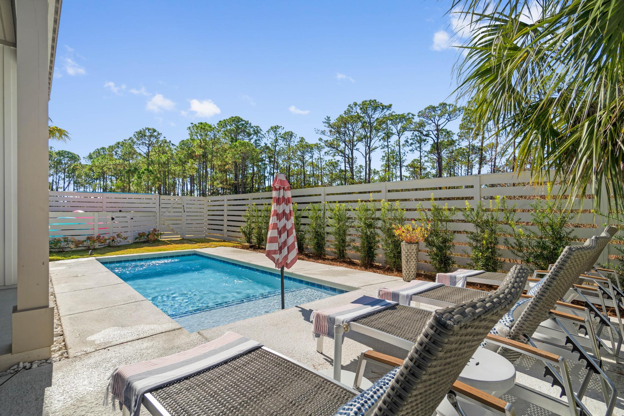 FRANGISTA BEACH 3RD ADDN - Residential